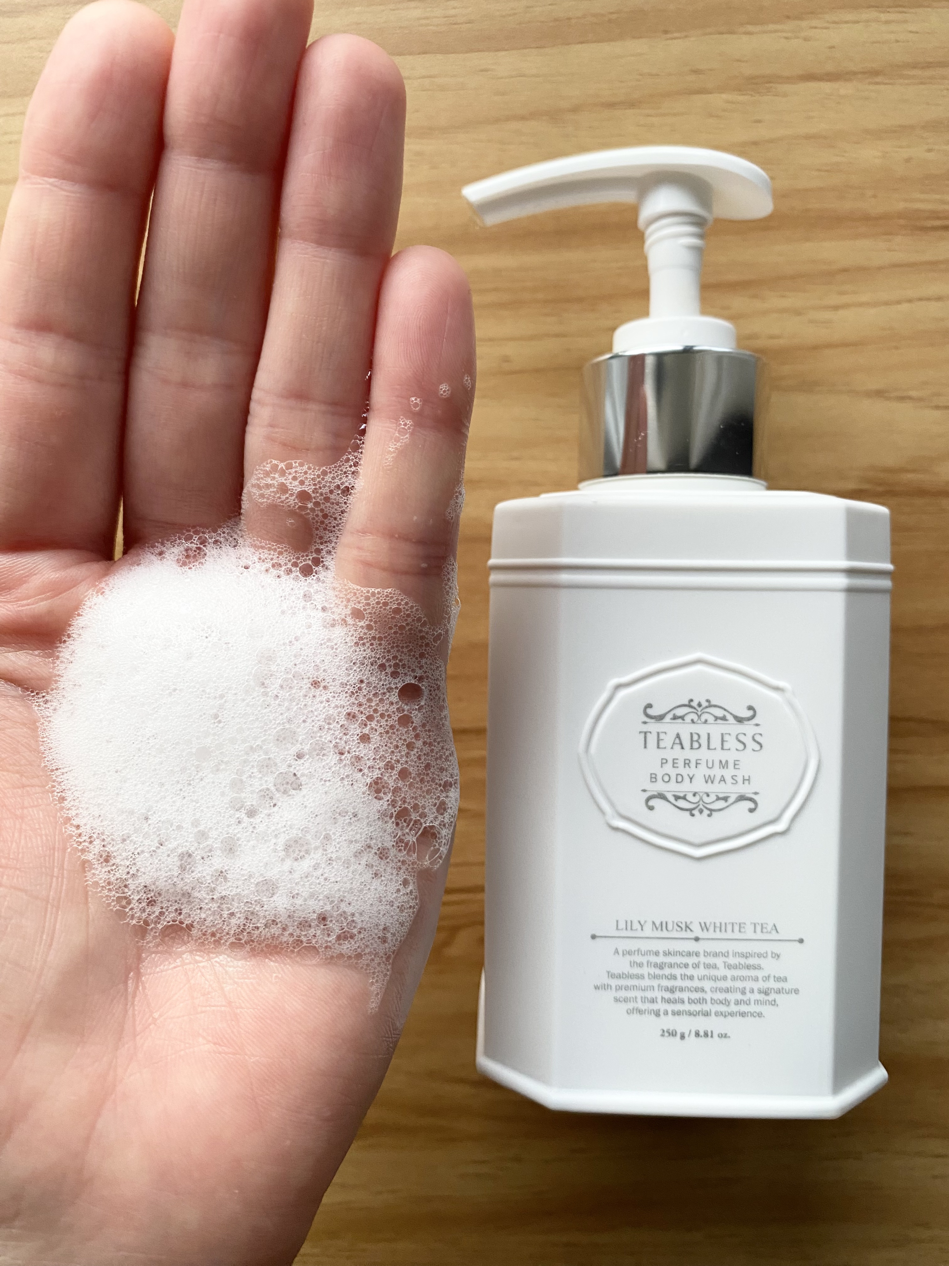 パフュームボディウォッシュ リリームスクホワイトティー/TEABLESS/ボディソープを使ったクチコミ（3枚目）