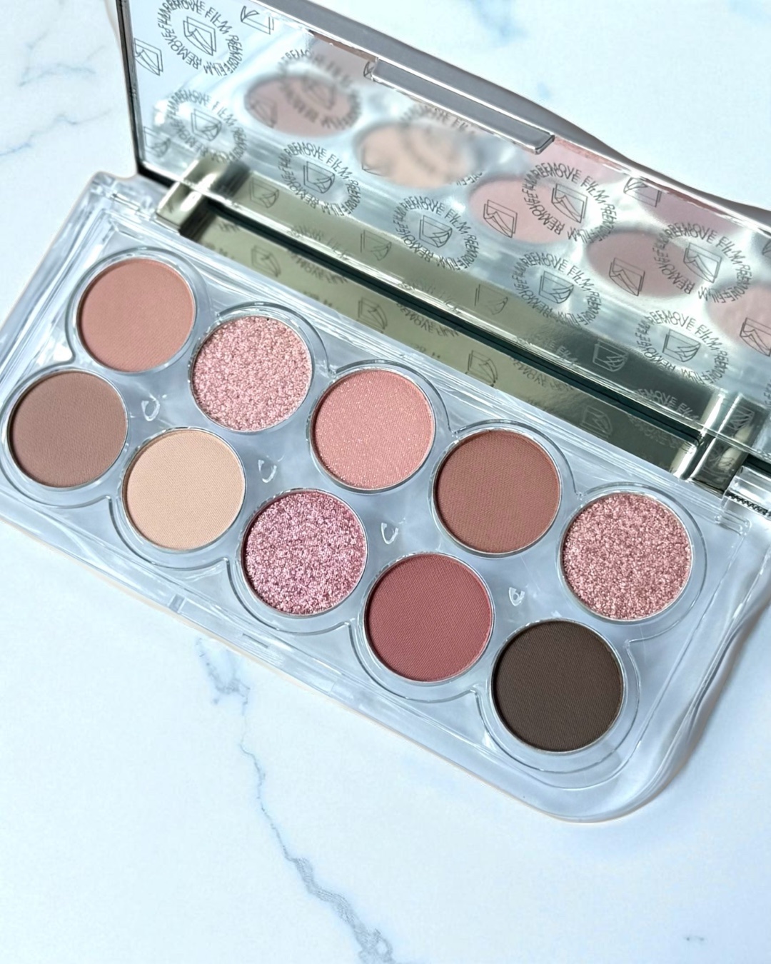 ライトオンアイズシャドウパレット/ルミル/アイシャドウパレットを使ったクチコミ（2枚目）