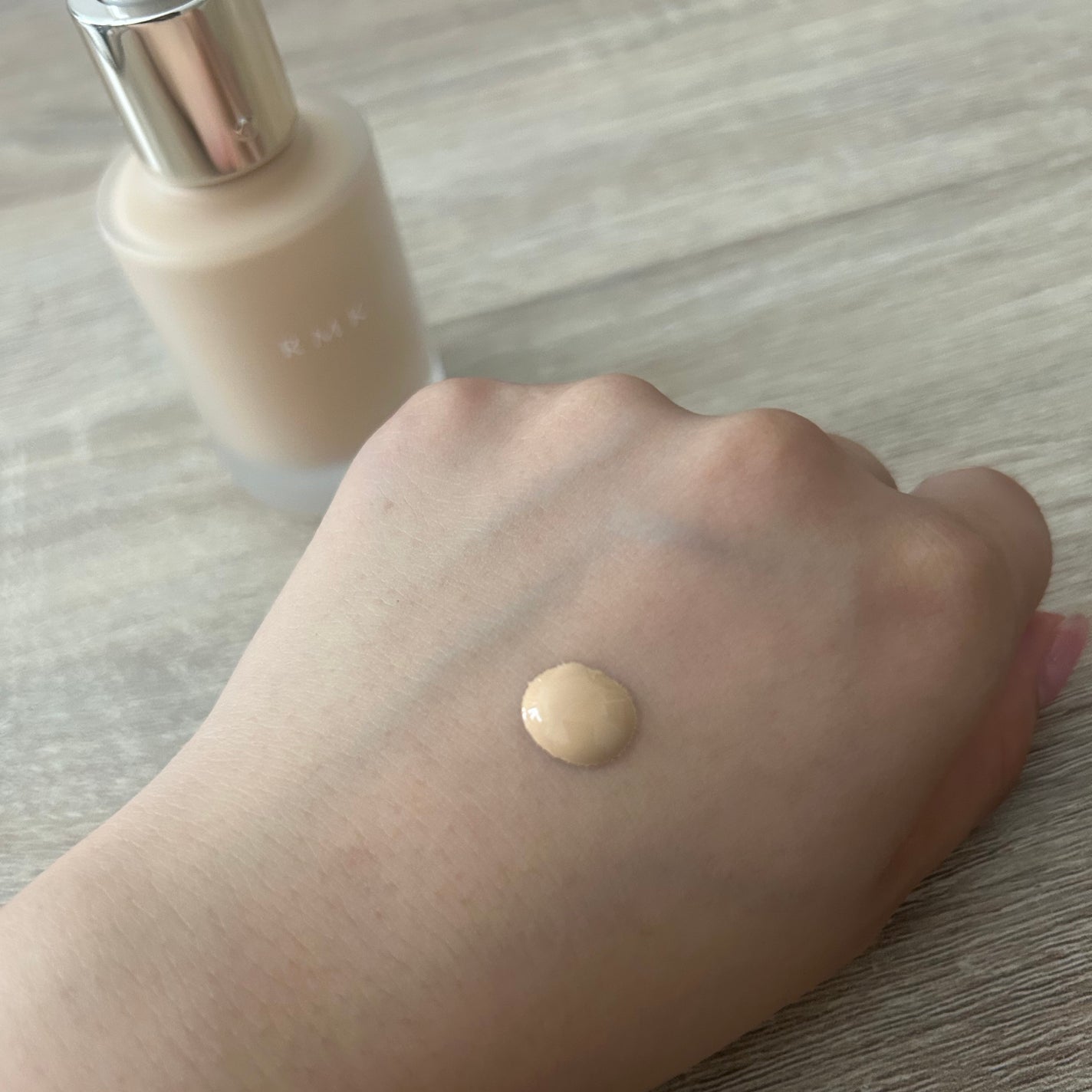 RMK リクイドファンデーション フローレスカバレッジ プラス/RMK/リキッドファンデーションを使ったクチコミ(2枚目)