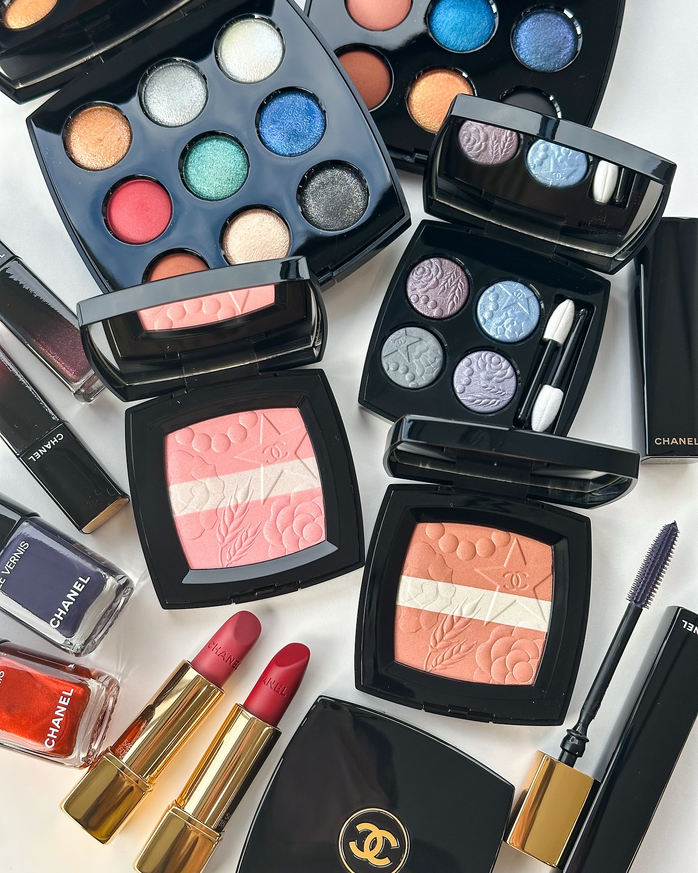 レ キャトル オンブル/CHANEL/アイシャドウパレットを使ったクチコミ（1枚目）