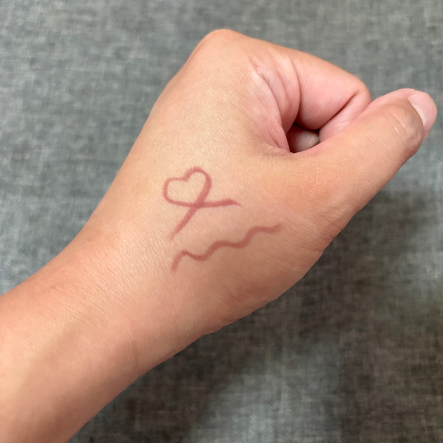 イージーeyeライナーR/b idol/ペンシルアイライナーを使ったクチコミ(3枚目)