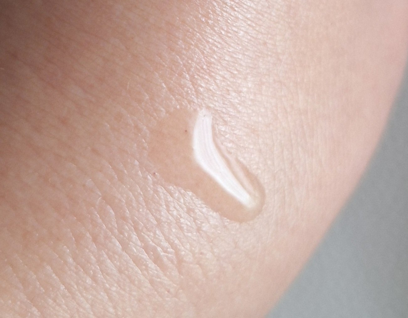 REJURAN ダーマヒーラー ポアタイトニングアンプル 30ml/REJURAN COSMETICS/美容液を使ったクチコミ（3枚目）