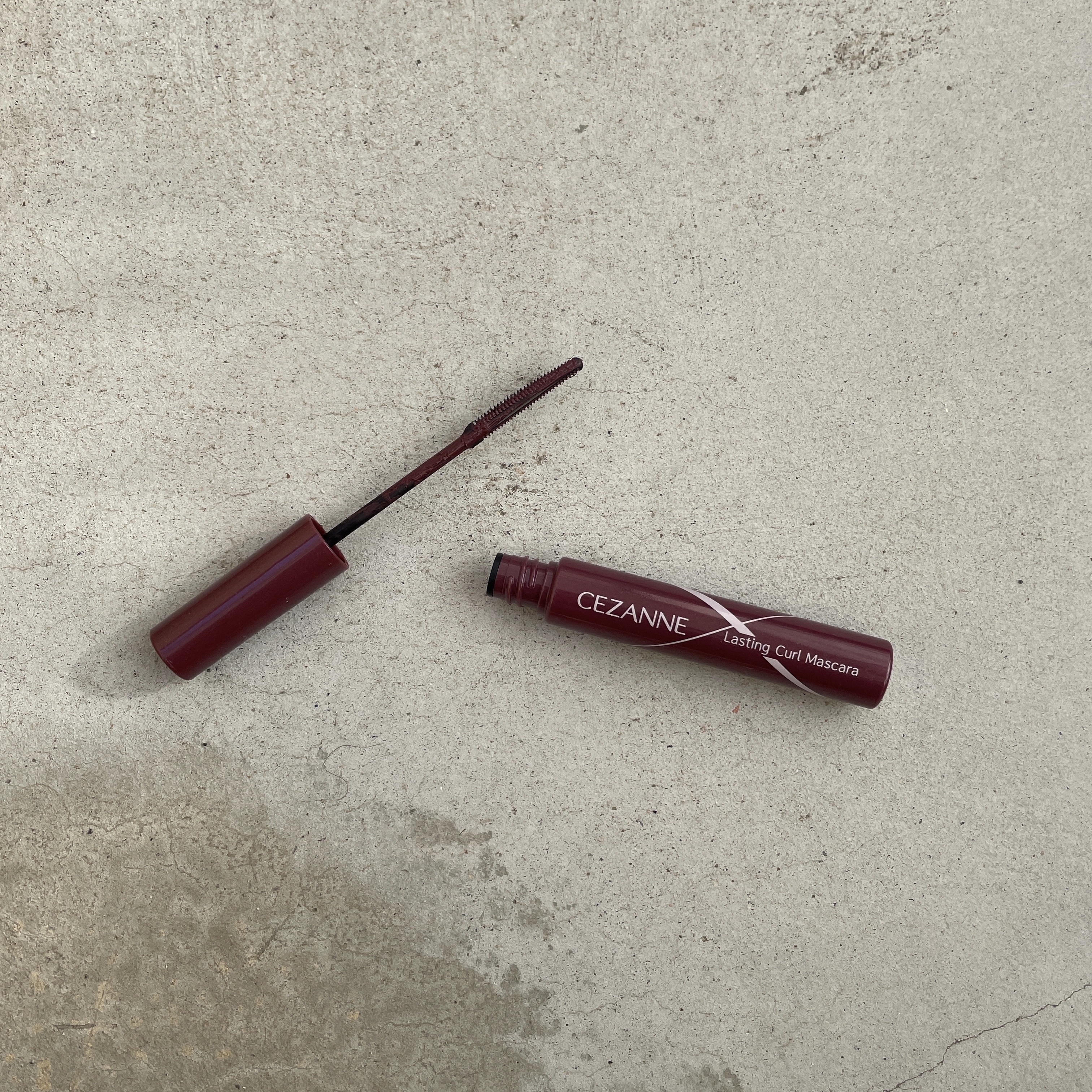 CEZANNE▸▸耐久カールマスカラ
03モーヴ

¥638って安すぎませんか？
毎回驚きます

そしてめっちゃ良い色
秋カラーですね

しかも1本で
マスカラ下地、マスカラ、トップコートと
3役👏🏻

優秀すぎる🤦‍♀️

私は下ま