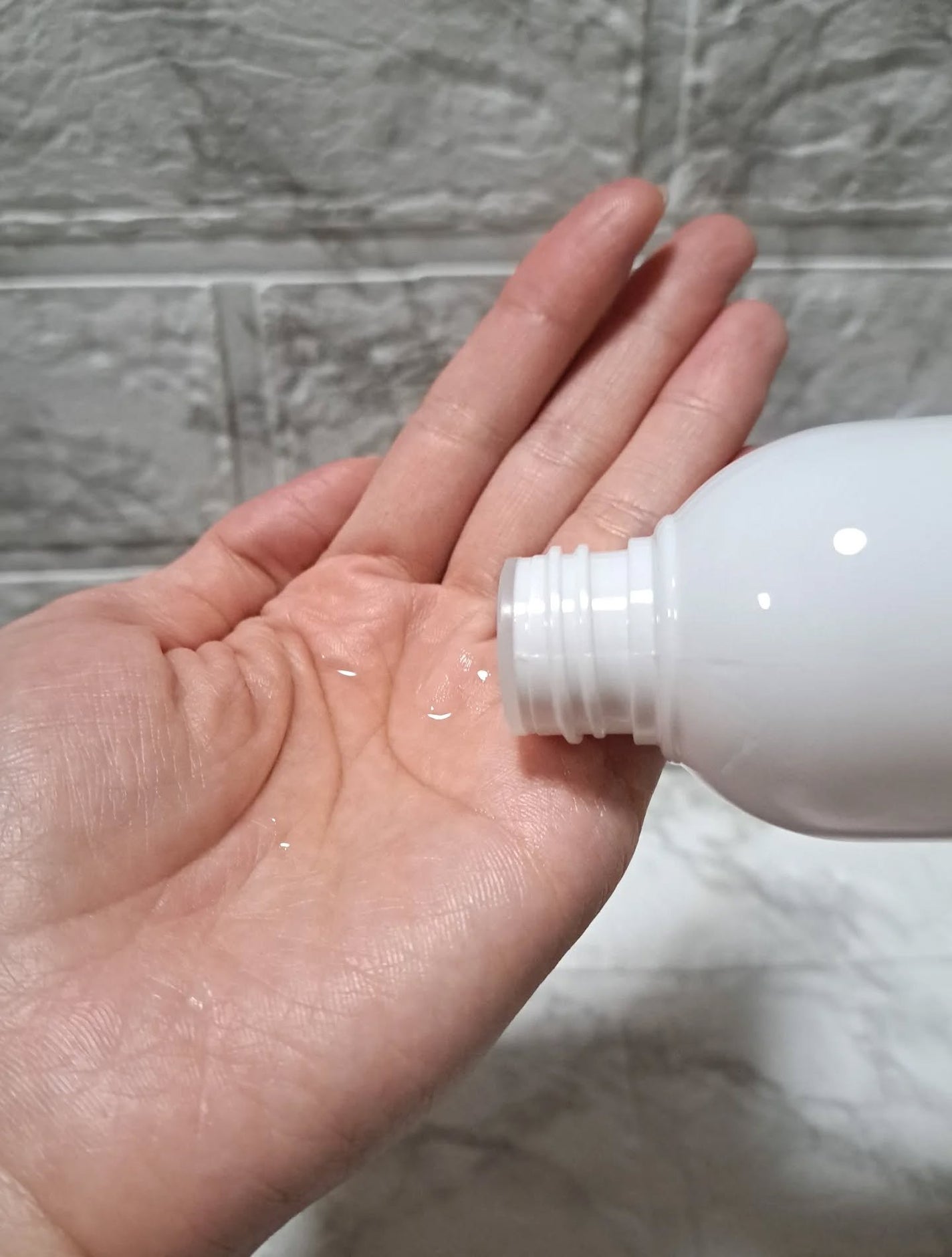 ピンプローブモイスチャーライザー/ZEROID/フェイスクリームを使ったクチコミ(7枚目)