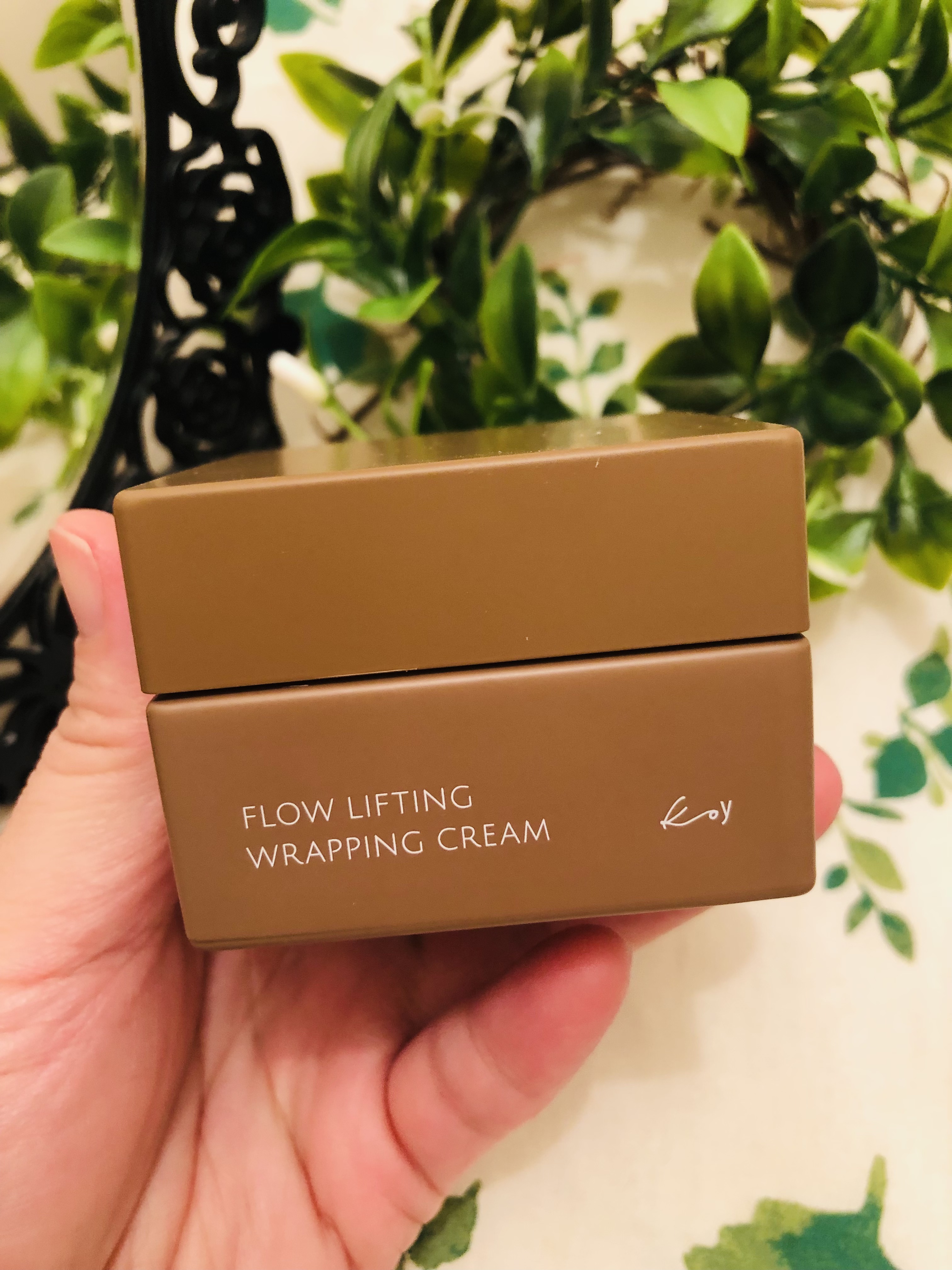 フローリフティングラッピングクリーム/koy/フェイスクリームを使ったクチコミ（2枚目）