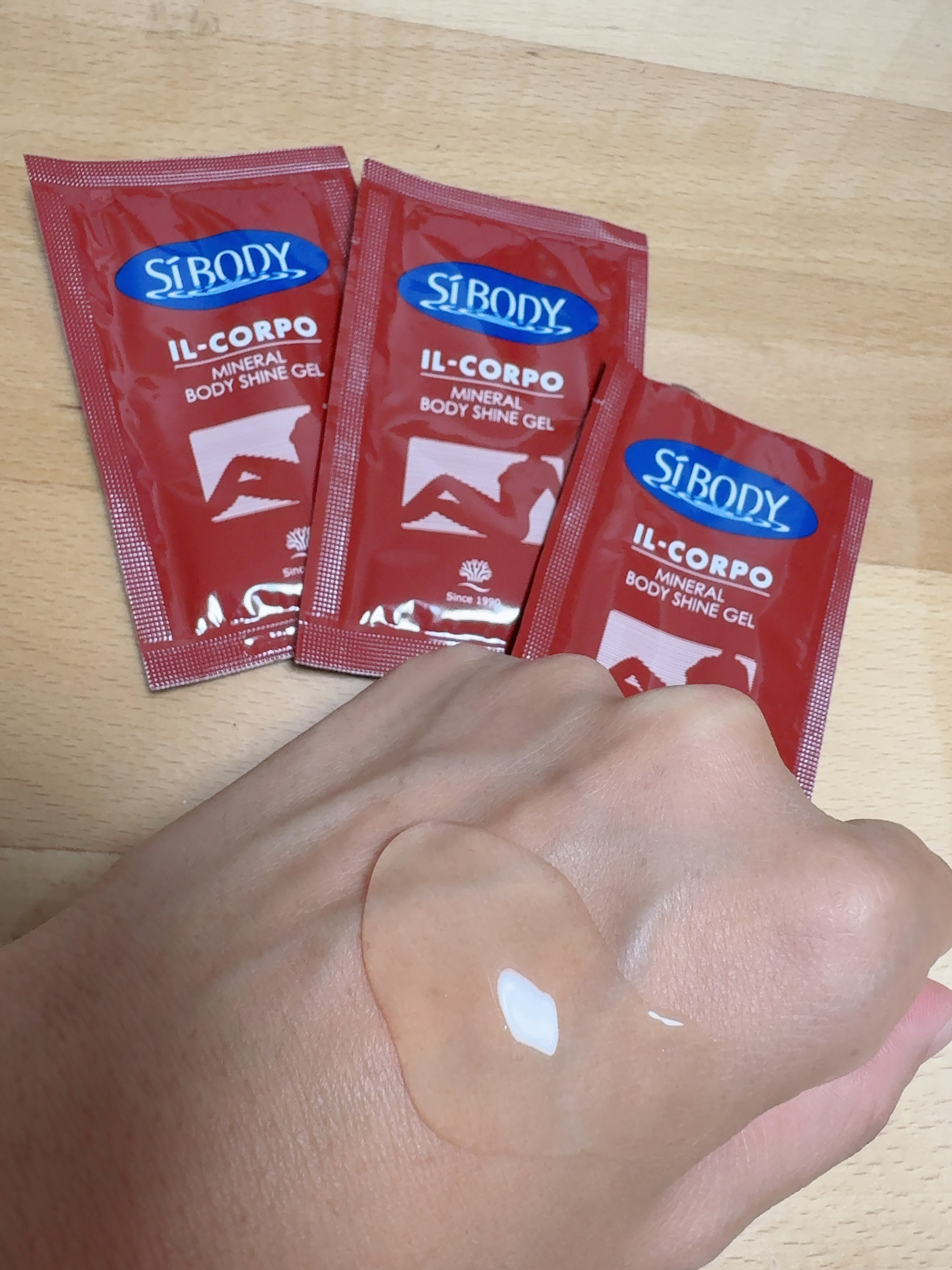 ミネラルボディシャインジェル/イルコルポ/ボディローションを使ったクチコミ（1枚目）