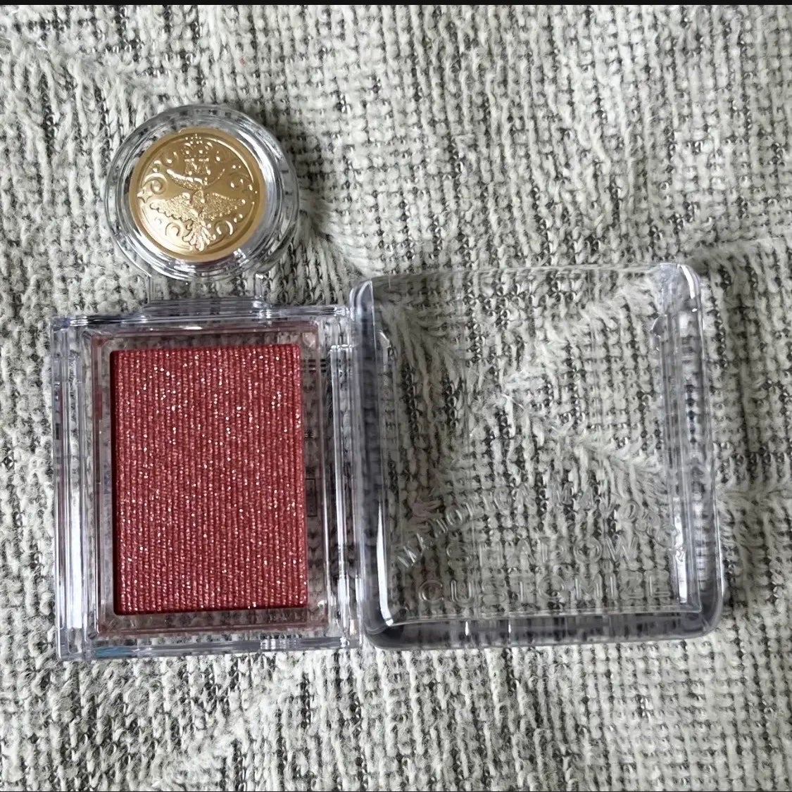 シャドーカスタマイズ/MAJOLICA MAJORCA/単色アイシャドウを使ったクチコミ(2枚目)