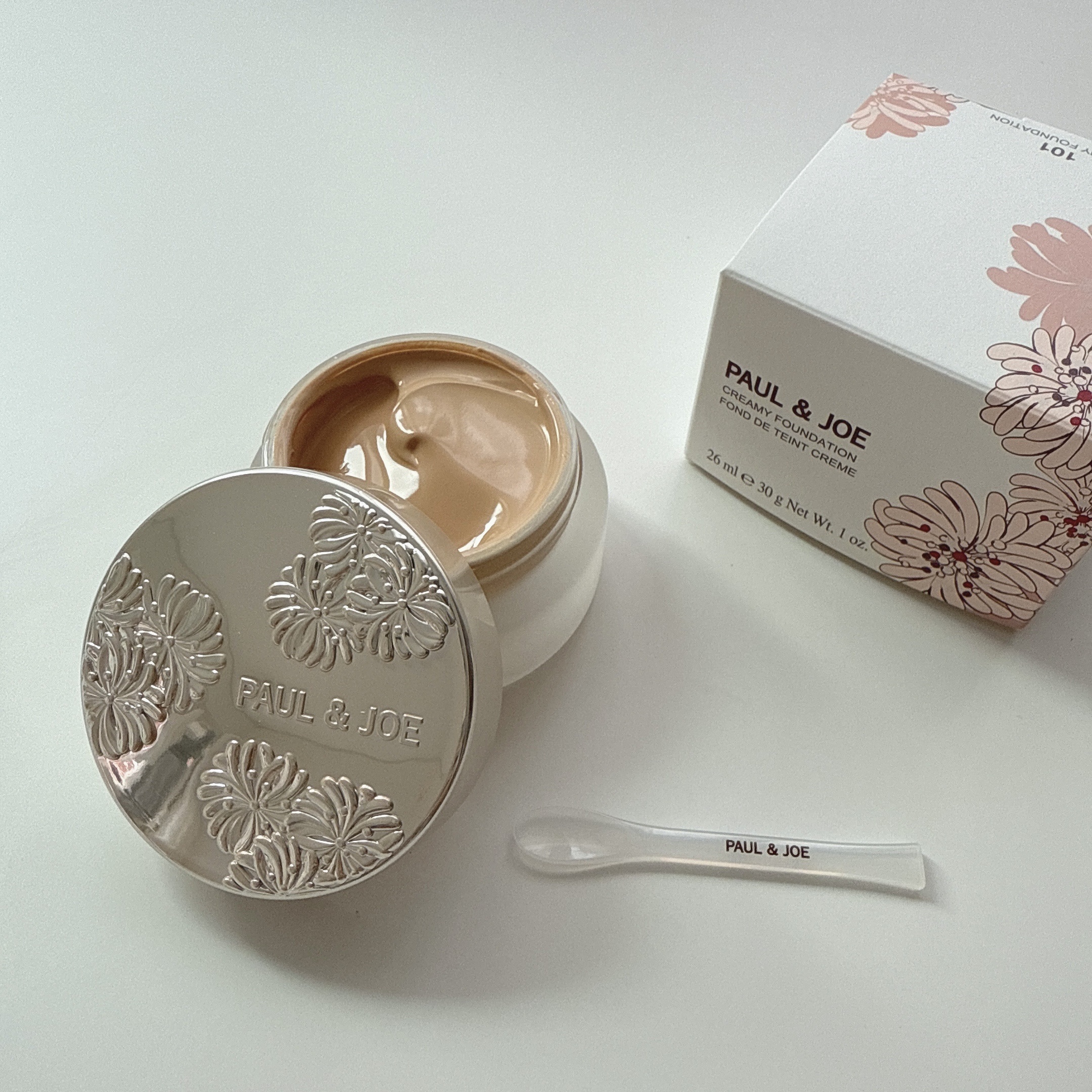 サブライム クリーム ファンデーション/PAUL & JOE BEAUTE/クリーム・エマルジョンファンデーションを使ったクチコミ（1枚目）