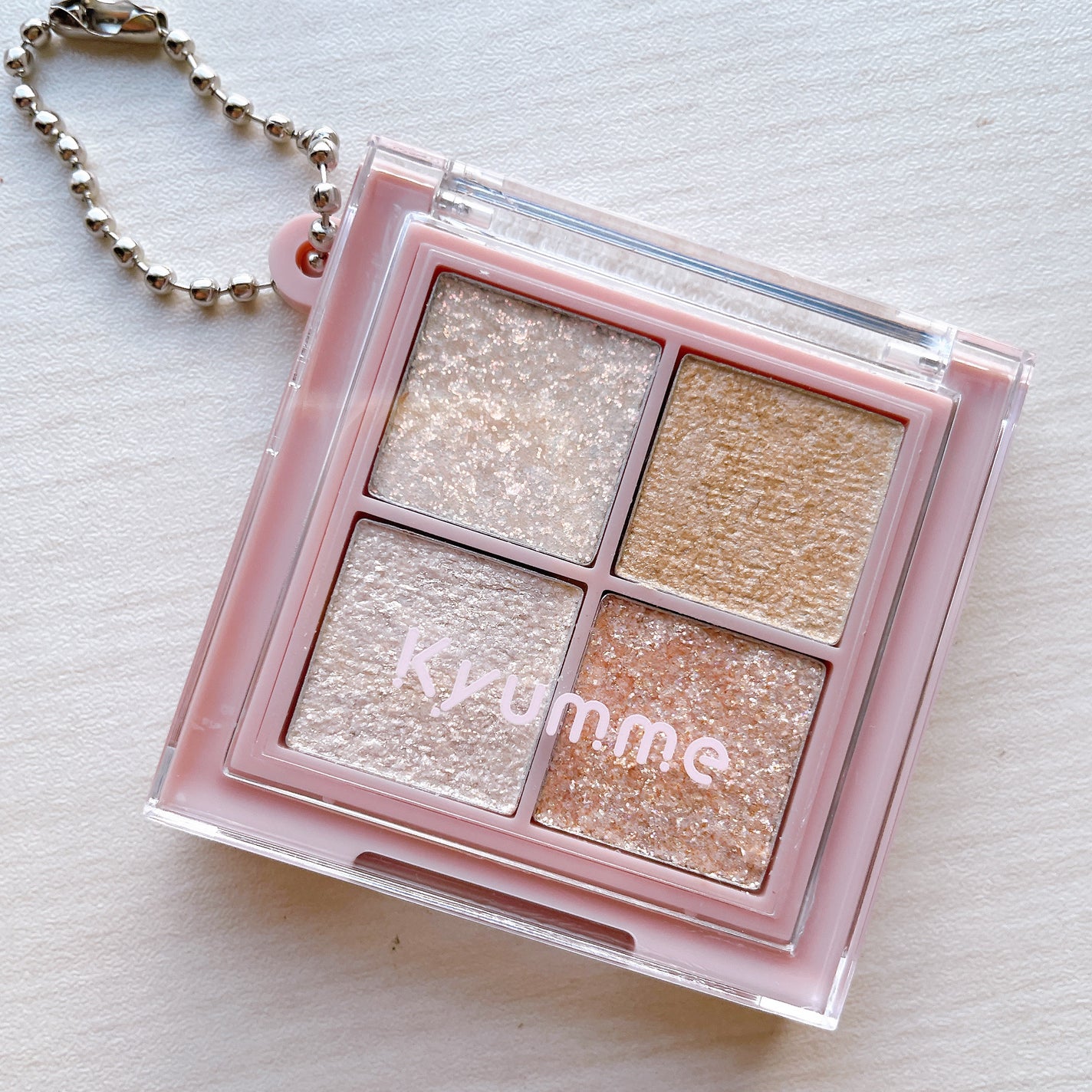 KM チェーン付きティンクルアイシャドウパレット/Kyumme/アイシャドウパレットを使ったクチコミ(3枚目)