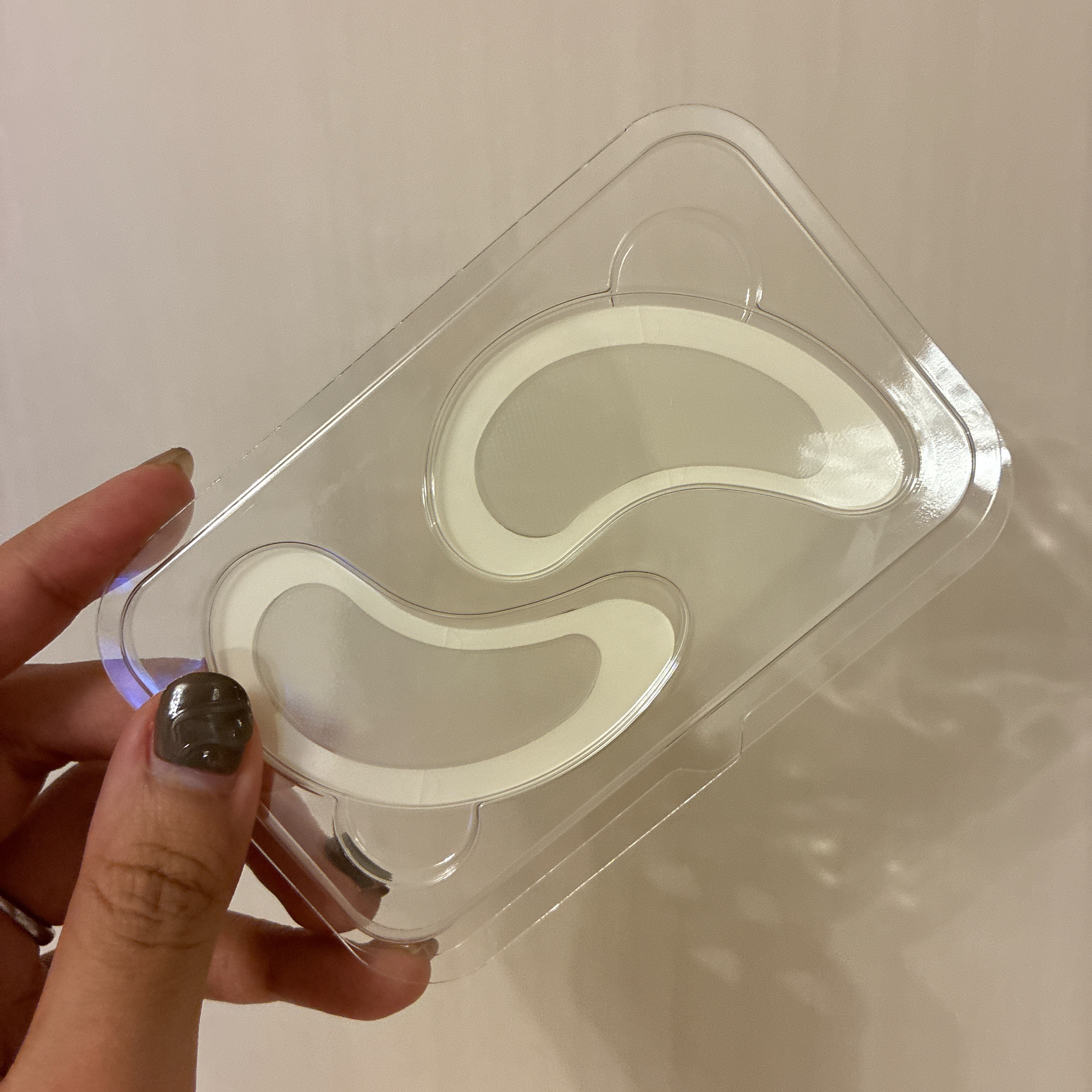 アイバックリフト1100シャットリードルパッチ/CHARDE/シートマスク・パックを使ったクチコミ（3枚目）