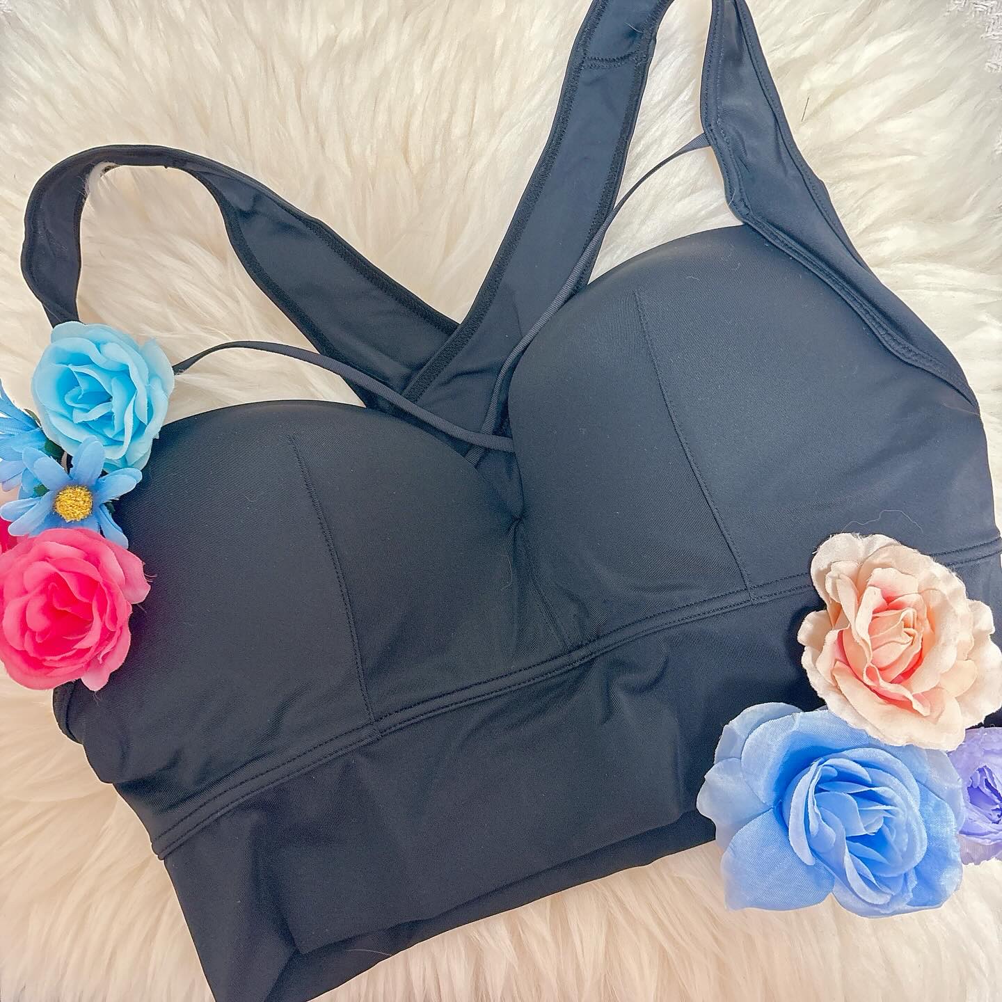 ▶︎AGARISM UP+Meスタイリングブラ ¥4950 #PR

着た瞬間から理想のBODY😘機能性抜群のナイトブラ‪🫶💕︎

まず、サラサラツルツルした素材の肌あたりが良く、着てて気持ち良い👏

洗濯後も乾きやすい素材だし、通