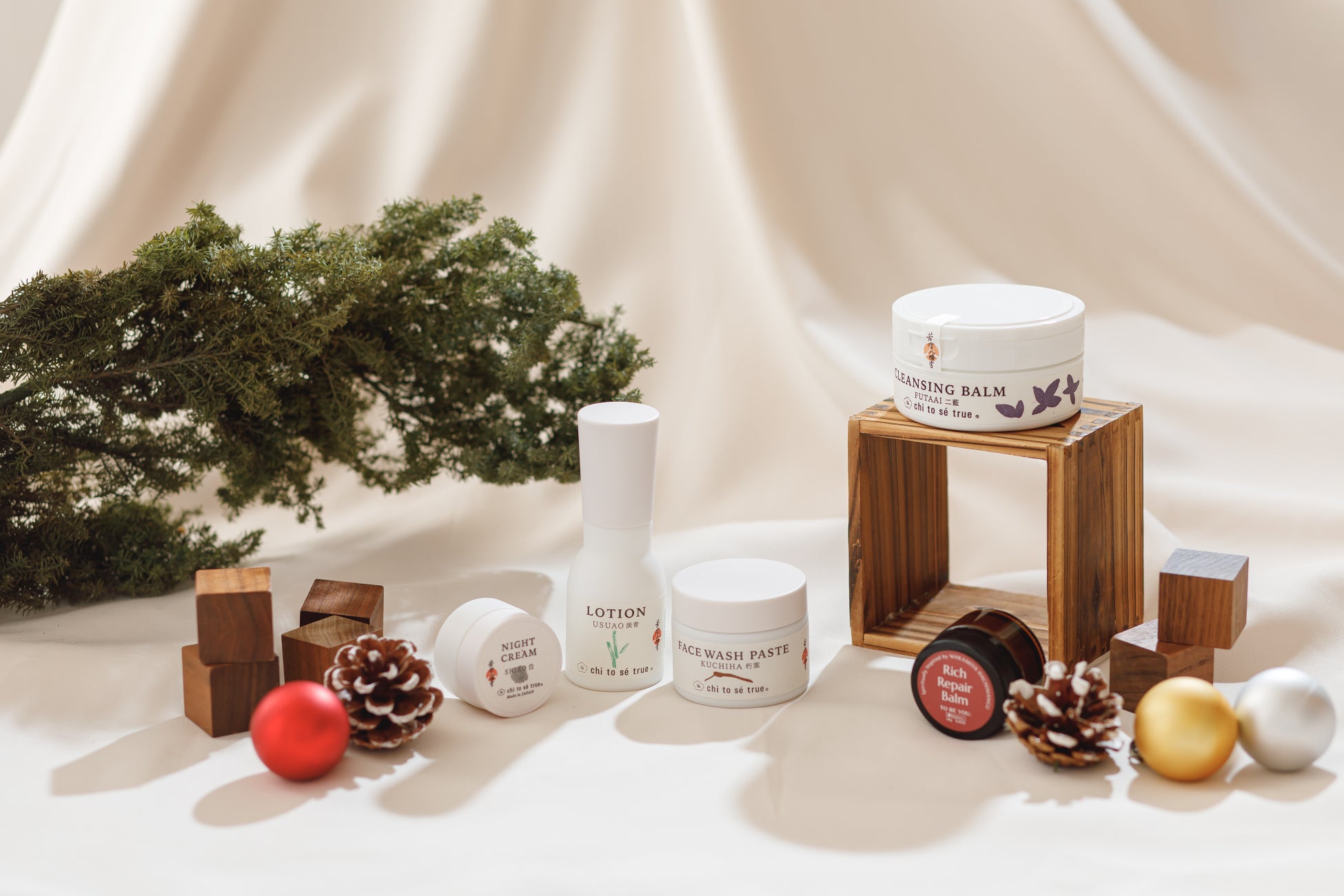 ＜chi to sé true＞ ホリデーコフレ 2025　​ / chi to sé true