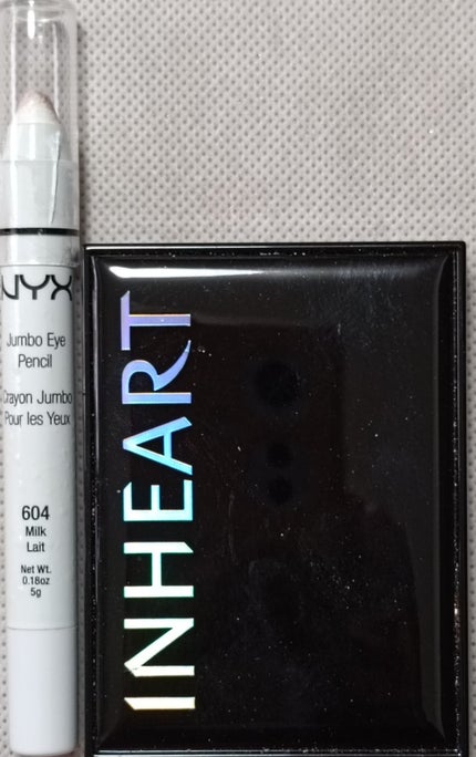 ジャンボ アイ ペンシル/NYX Professional Makeup/単色アイシャドウを使ったクチコミ(2枚目)