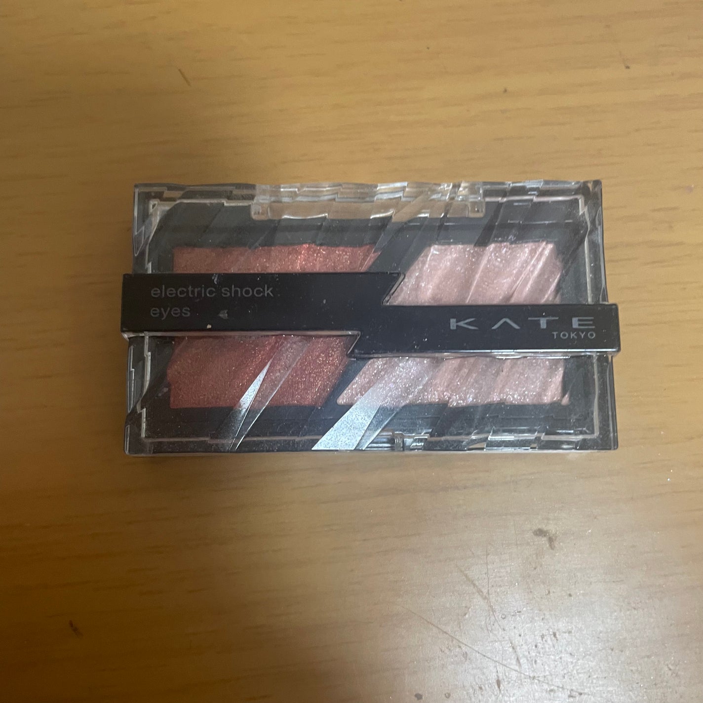 エレクトリックショックアイズ /KATE/アイシャドウパレットを使ったクチコミ(1枚目)
