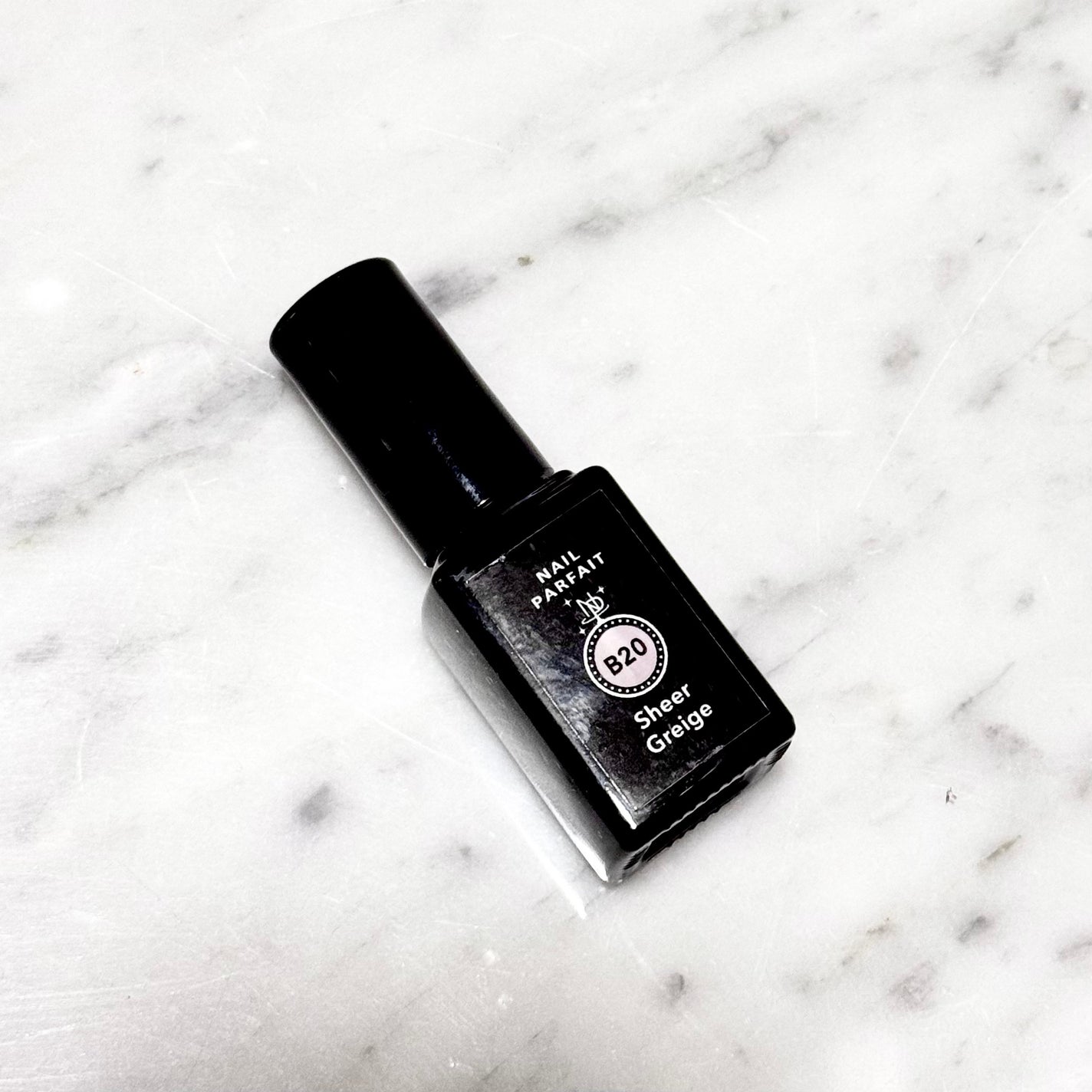 カラージェル/ネイルパフェ/ジェルネイルを使ったクチコミ(2枚目)