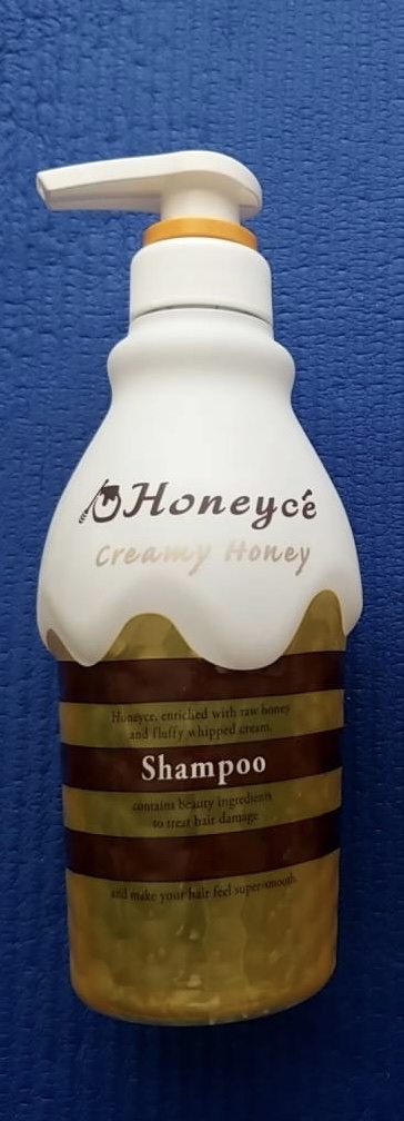 クリーミーハニー シャンプー/トリートメント シャンプー本体/ハニーチェ/市販シャンプーを使ったクチコミ（1枚目）