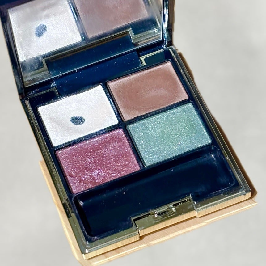 デザイニング カラー アイズ/SUQQU/アイシャドウパレットを使ったクチコミ(3枚目)