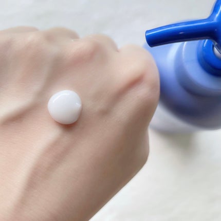 ニベア ルーセントビューティ ディープモイスチャー 浸透保湿美容液ボディミルク リッチローズの香り/ニベア/ボディミルクを使ったクチコミ(4枚目)