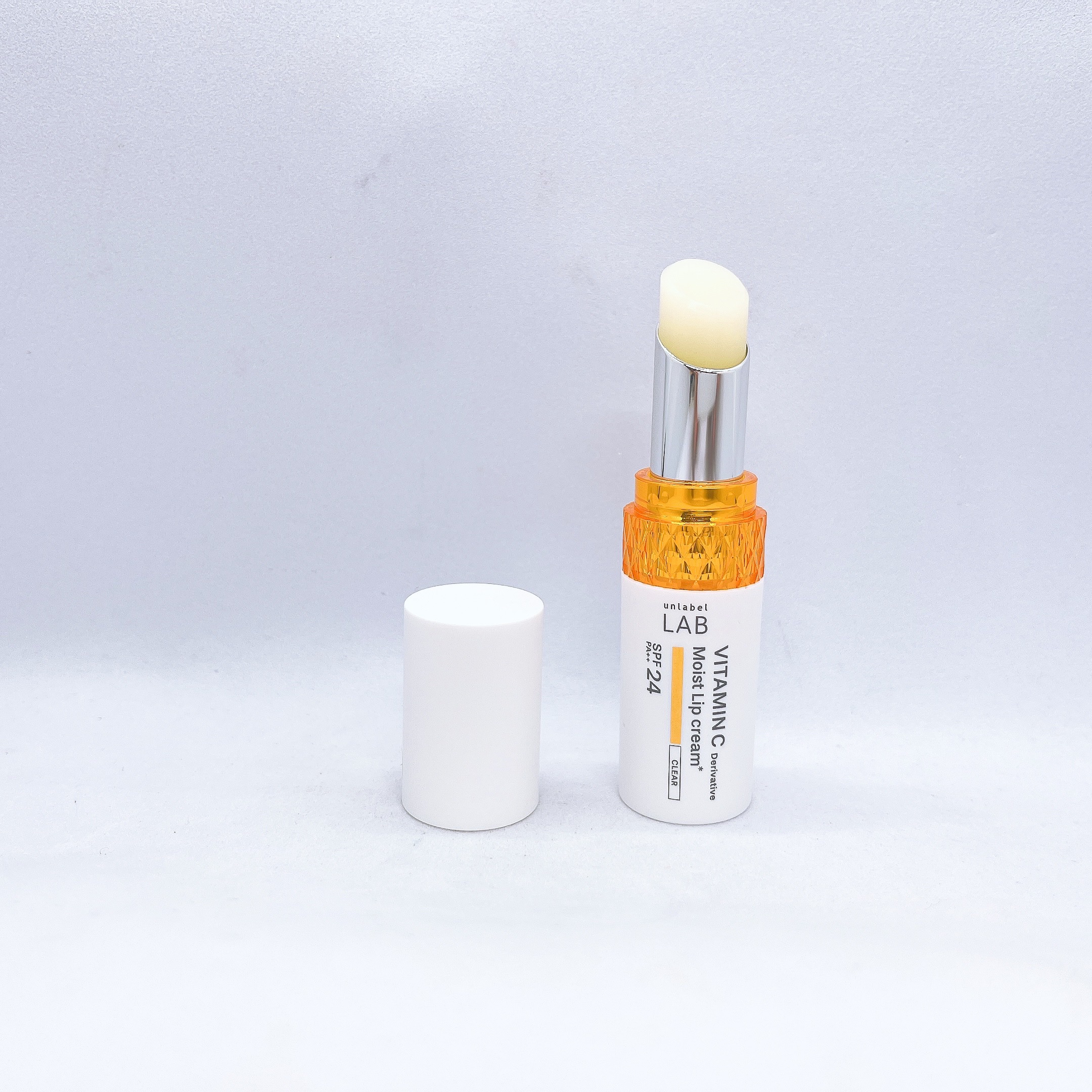 アンレーベル ラボ　V モイスト UVリップクリーム/unlabel/リップクリームを使ったクチコミ（3枚目）