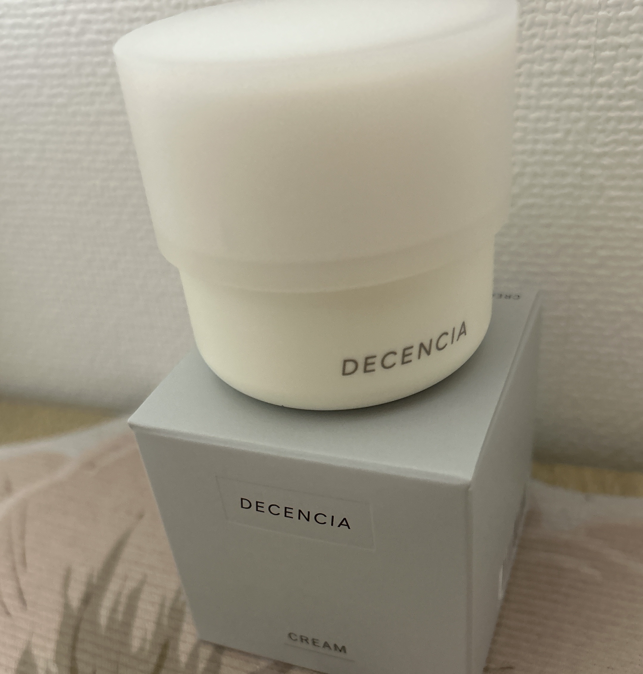 ディセンシア クリーム/DECENCIA/フェイスクリームを使ったクチコミ（1枚目）