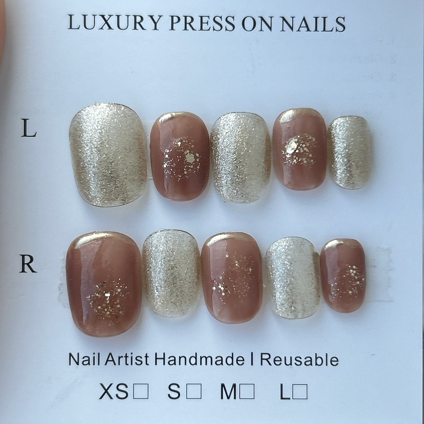 nail_c_tip フォロバ on LIPS 「◻︎独学セルフネイル◻︎チビ爪でも出来るネイル◻︎プチプラ10..」(1枚目)