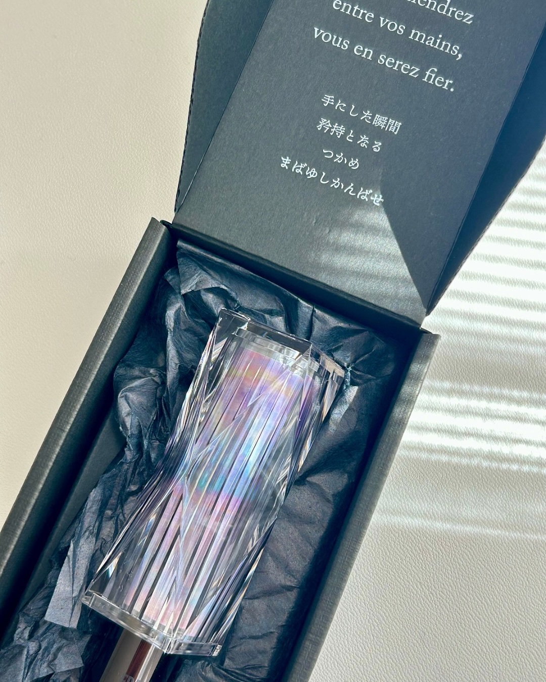 ルージュ ウーフォリ ドゥ ラ ソワ/FRANGES DIVINES/口紅を使ったクチコミ（3枚目）