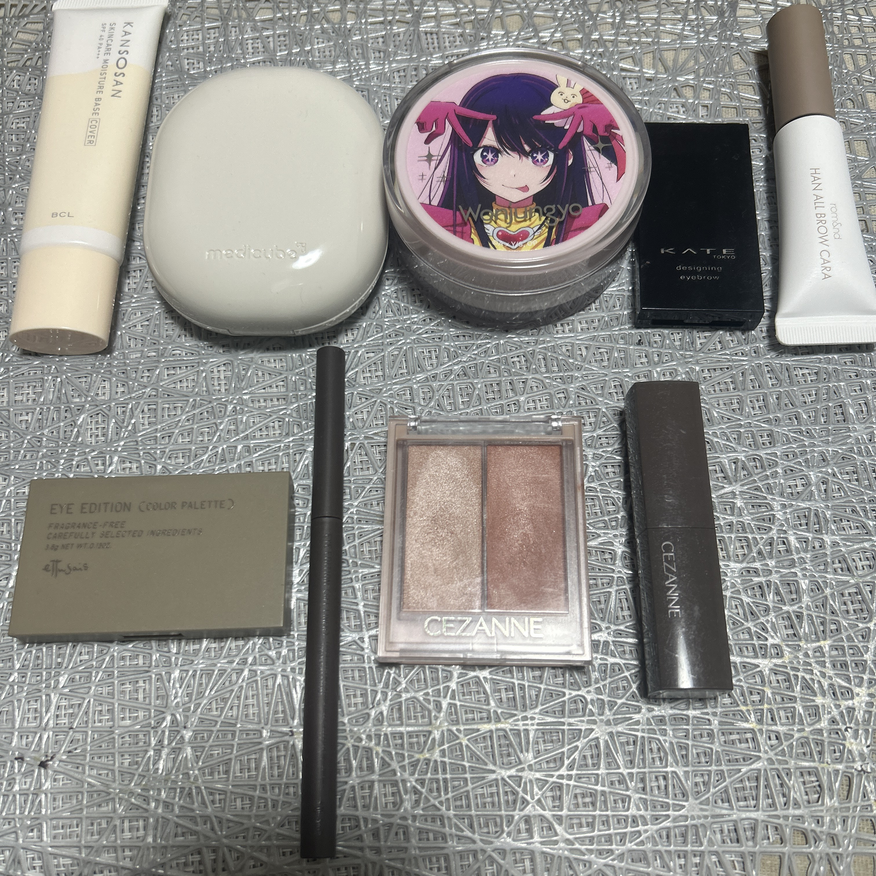 ケイト デザイニングアイブロウ3D/KATE/パウダーアイブロウを使ったクチコミ（1枚目）