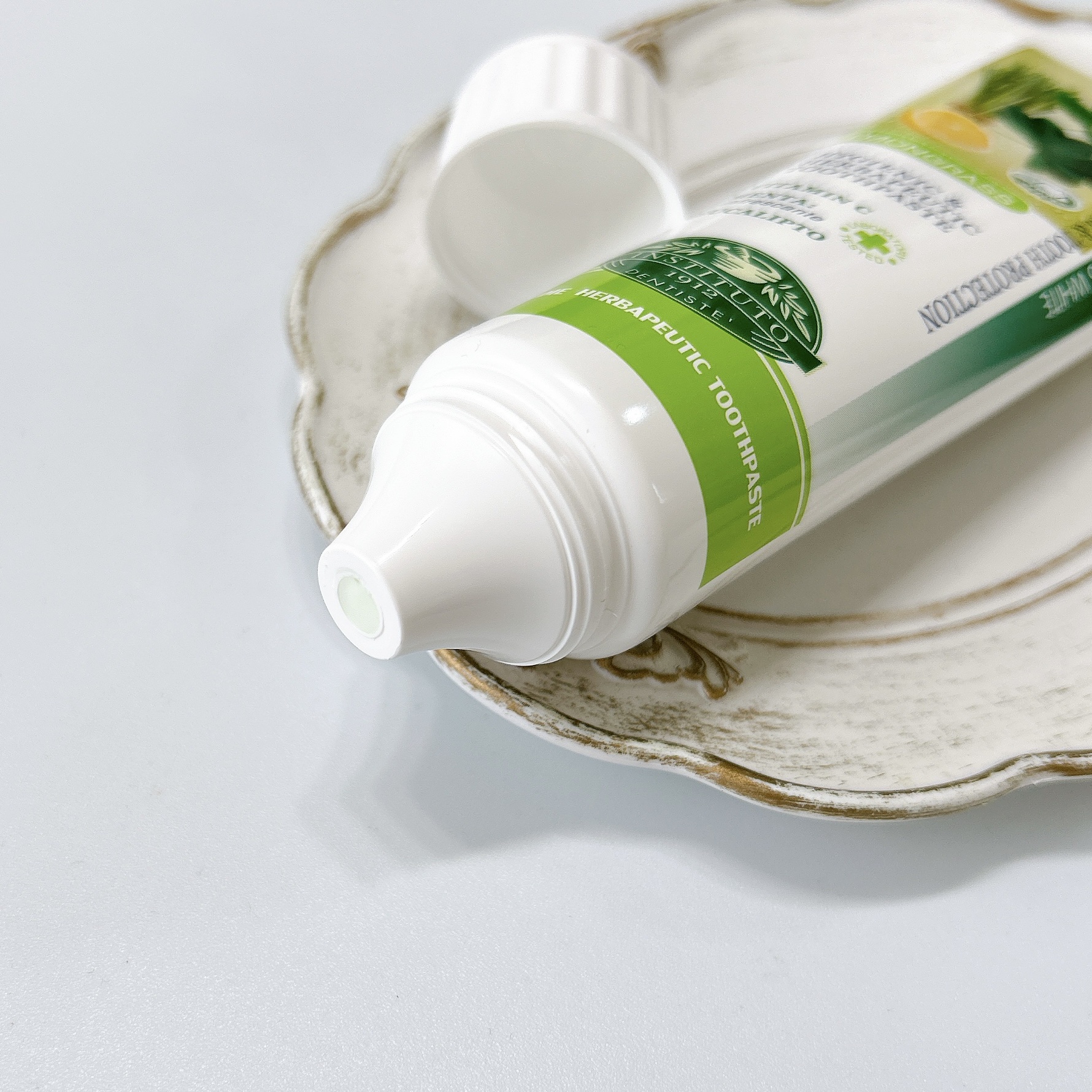 デンティス　チューブタイプ/デンティス/歯磨き粉を使ったクチコミ（2枚目）