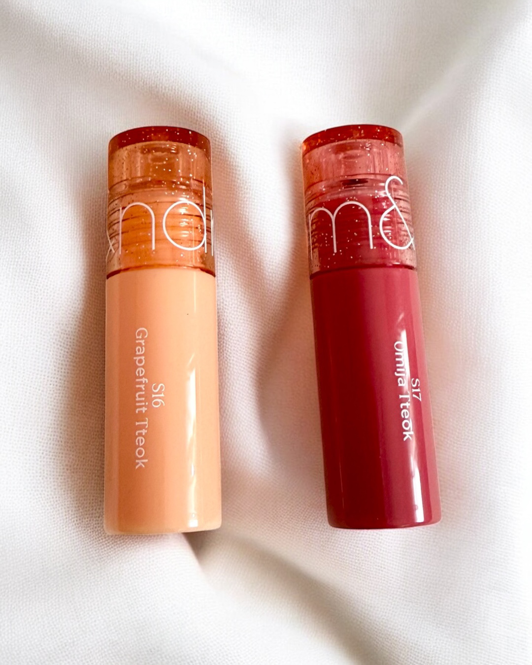 グラスティングカラーグロス/rom&nd/リップグロスを使ったクチコミ（1枚目）