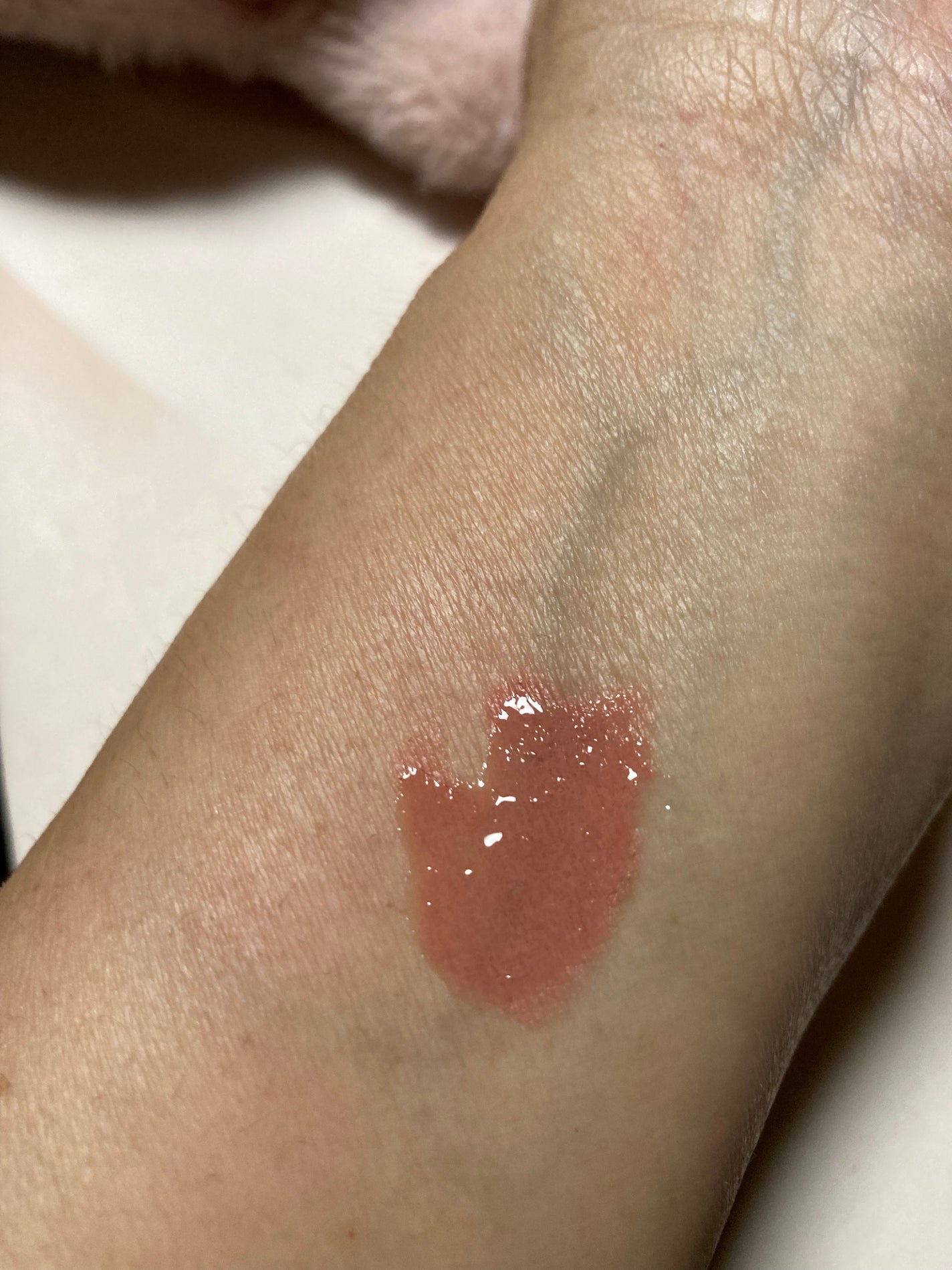 フィー 3Dチェインジンググロス/fwee/リップグロスを使ったクチコミ(4枚目)