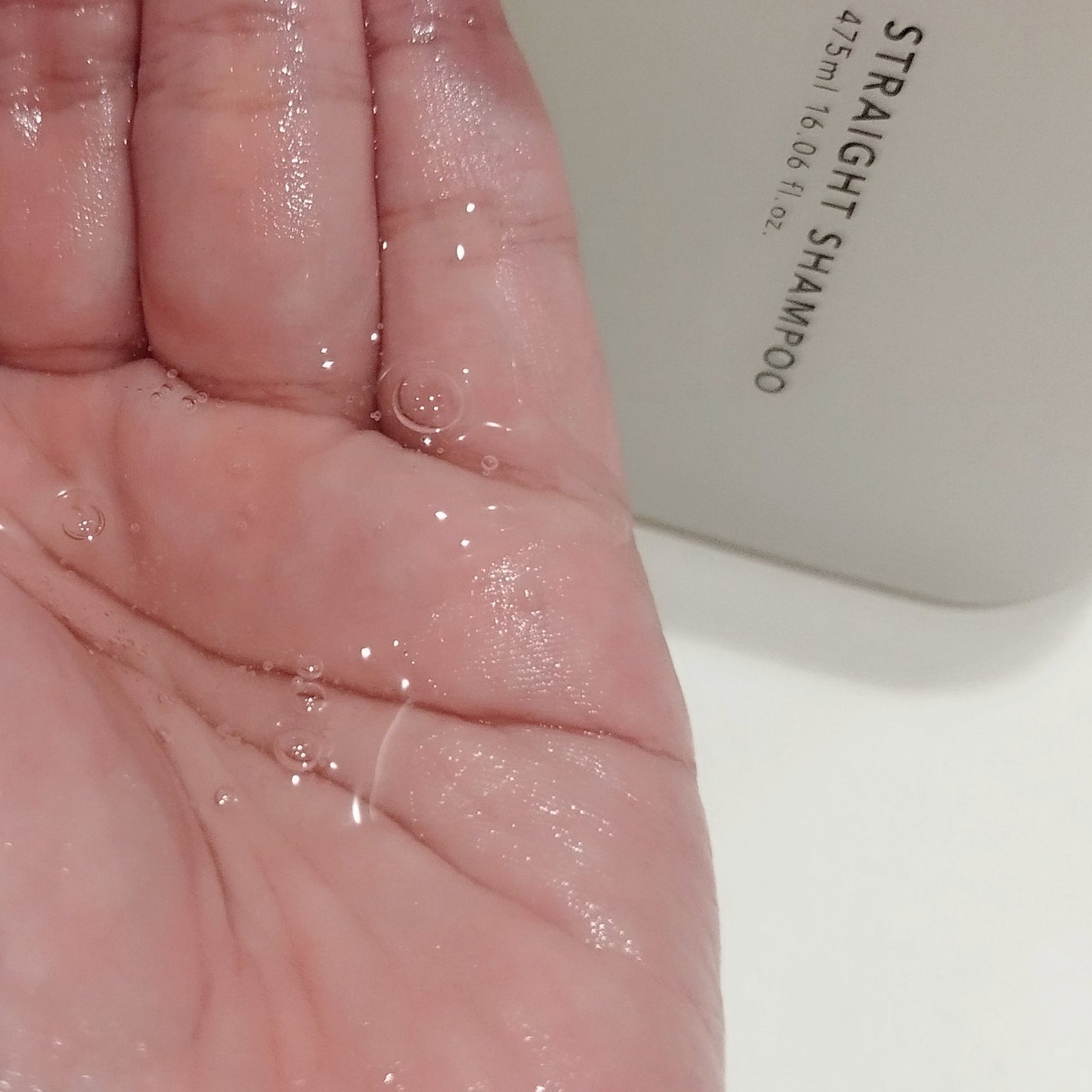 ストレートシャンプー/ストレートトリートメント ホワイトブロッサムの香り/Straine/市販シャンプーを使ったクチコミ(2枚目)