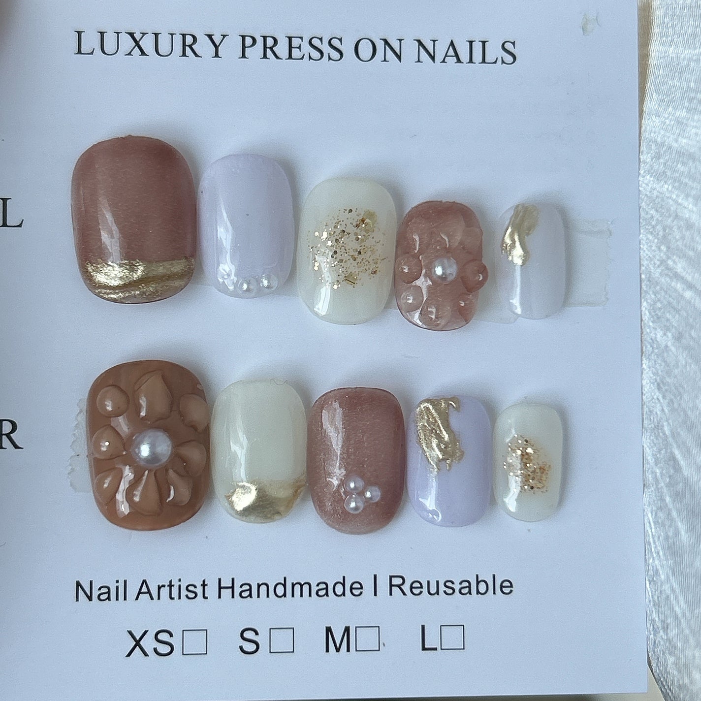 nail_c_tip フォロバ on LIPS 「◻︎独学セルフネイル◻︎チビ爪でも出来るネイル◻︎プチプラ10..」(2枚目)