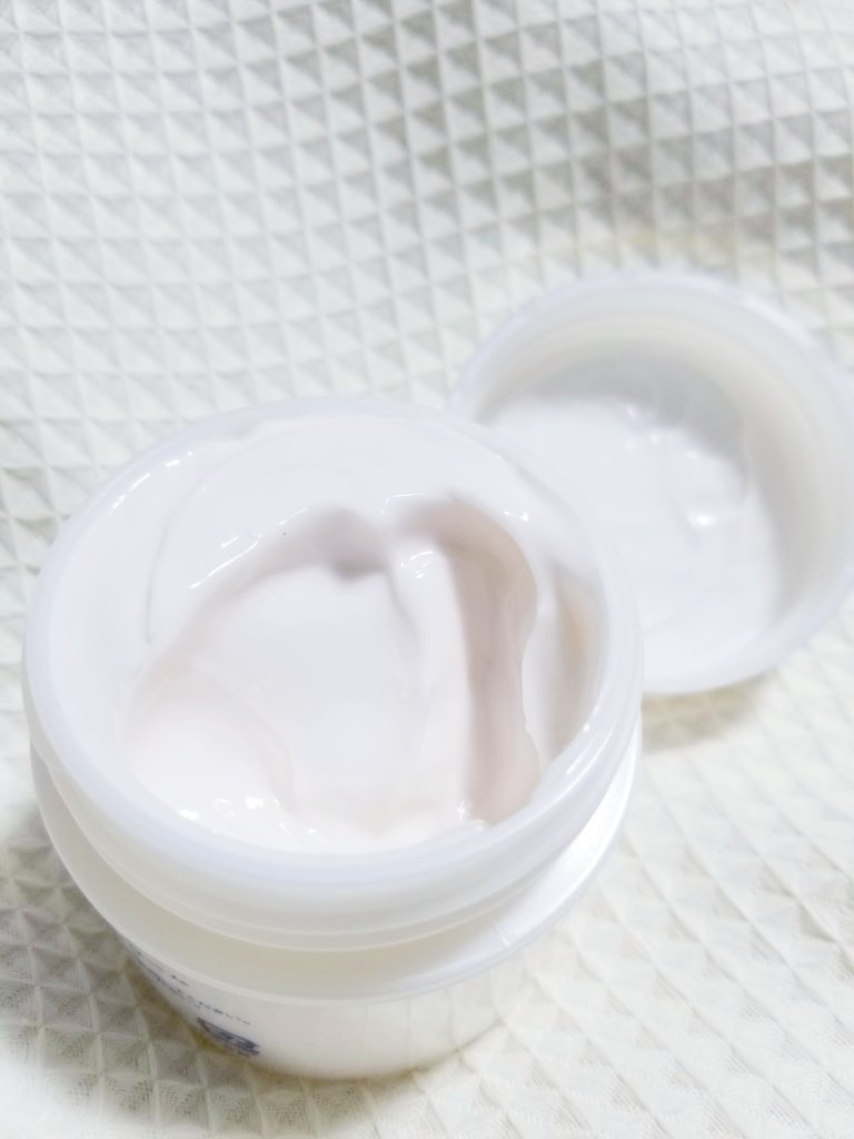 リッツ モイスト リポクリーム/リッツ/フェイスクリームを使ったクチコミ（2枚目）