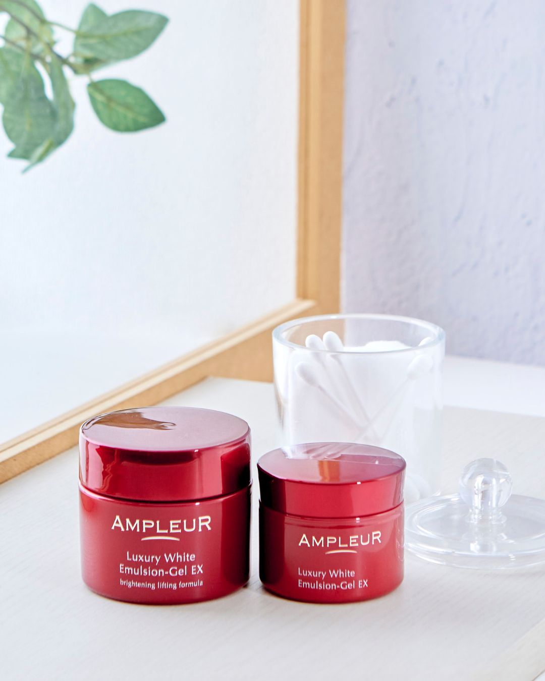 ラグジュアリーホワイト エマルジョンゲルEX/アンプルール/乳液を使ったクチコミ（1枚目）