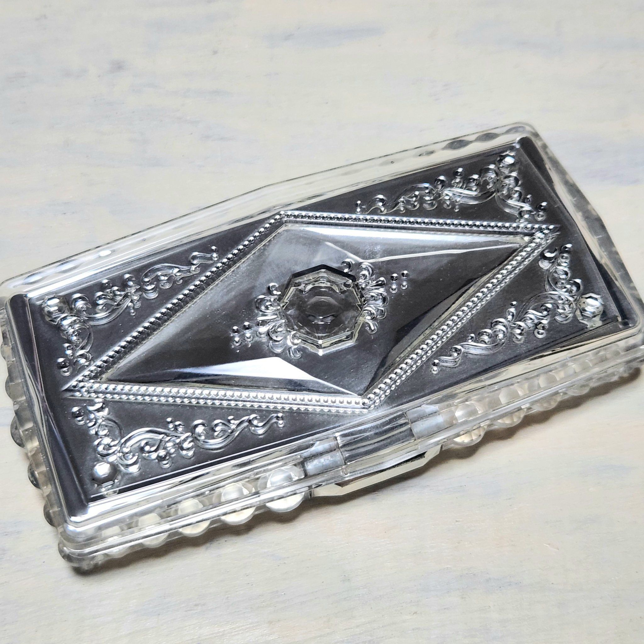 ジュエルクリスタル アイズ N/JILL STUART/アイシャドウパレットを使ったクチコミ（3枚目）