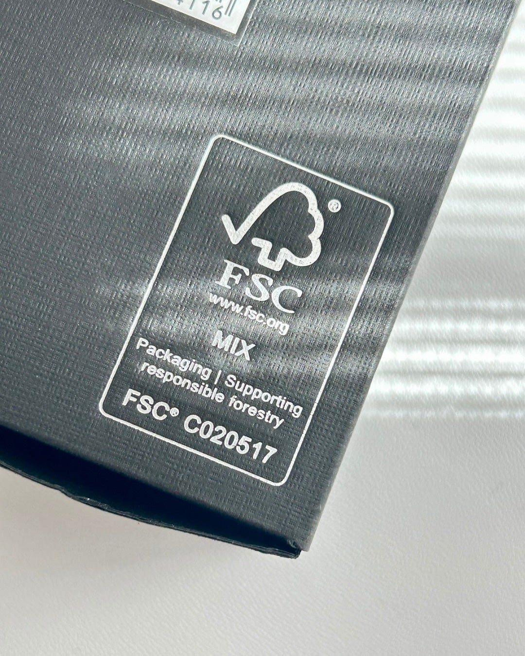 ルージュ ウーフォリ ドゥ ラ ソワ/FRANGES DIVINES/口紅を使ったクチコミ(4枚目)