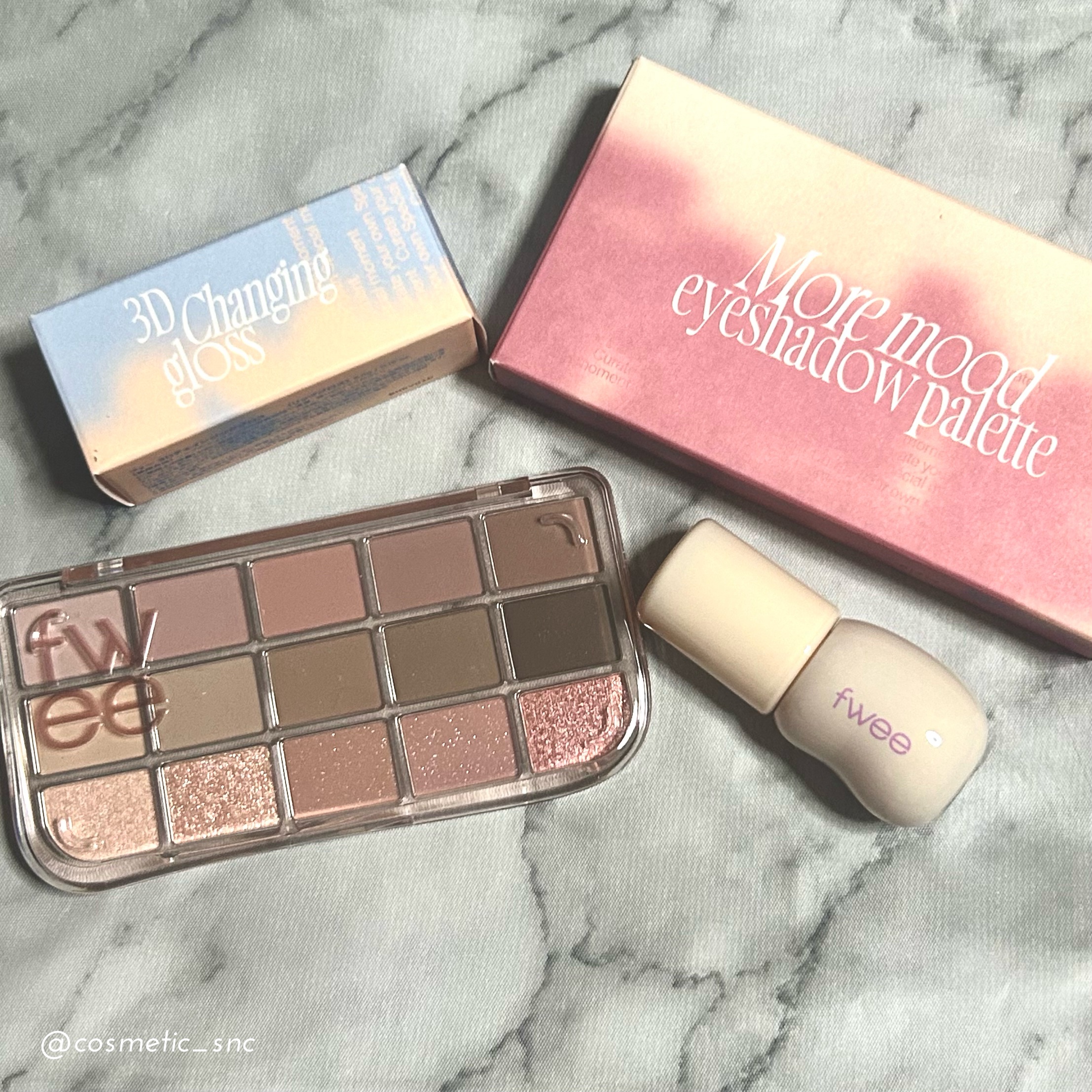 フィー 3Dチェインジンググロス 02 シーンラベンダー/fwee/リップグロスを使ったクチコミ（1枚目）