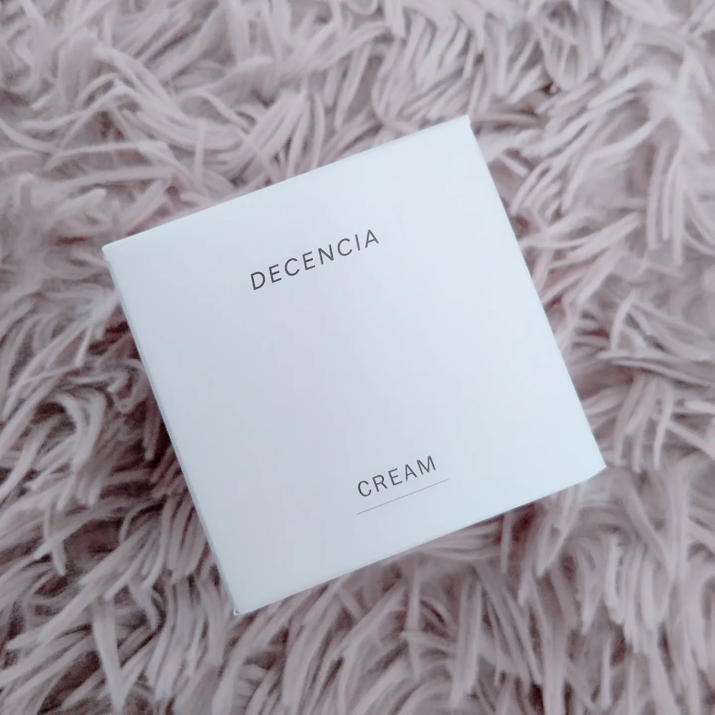 ディセンシア クリーム 本体 30g/DECENCIA/フェイスクリームを使ったクチコミ（3枚目）