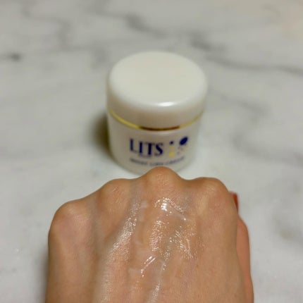 リッツ モイスト リポクリーム/リッツ/フェイスクリームを使ったクチコミ(4枚目)