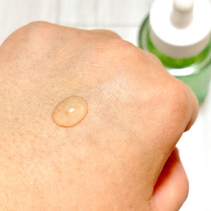 若芽ポアタイトニングセラム/suiskin/美容液を使ったクチコミ(4枚目)