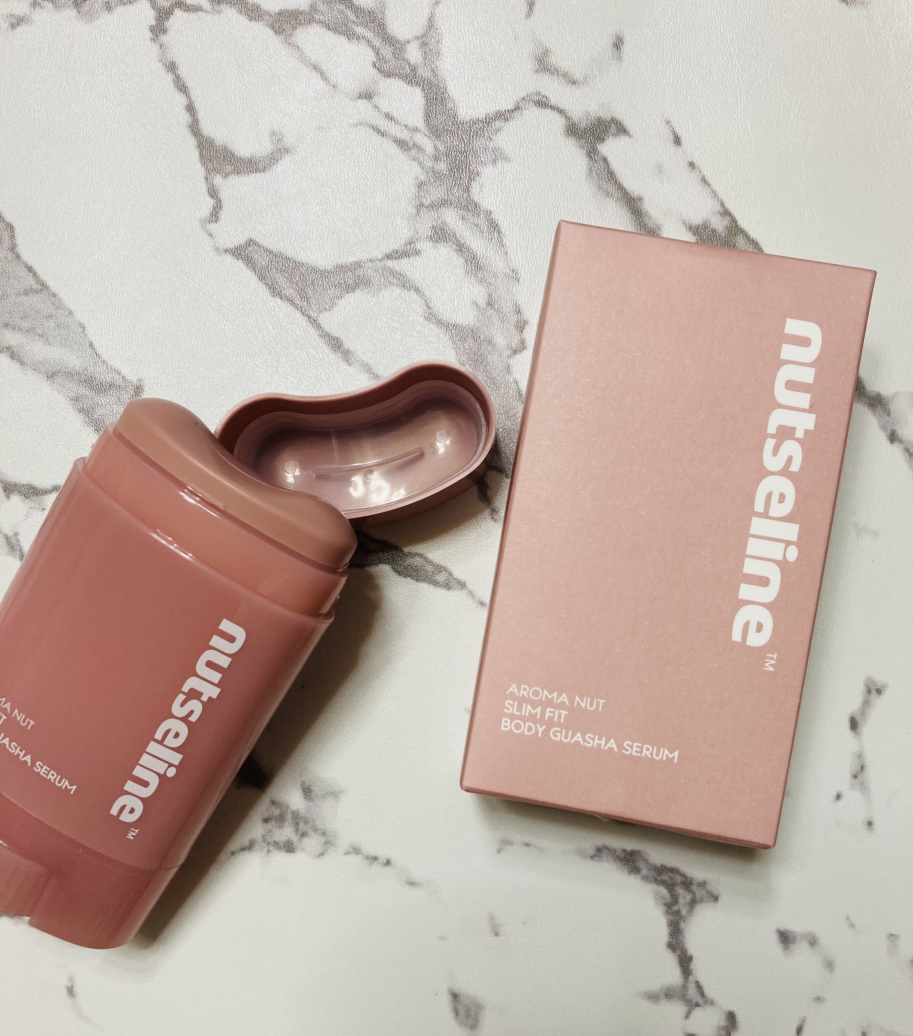 アロマナッツスリムフィットボディカッサセラム/nutseline/美容液を使ったクチコミ（2枚目）