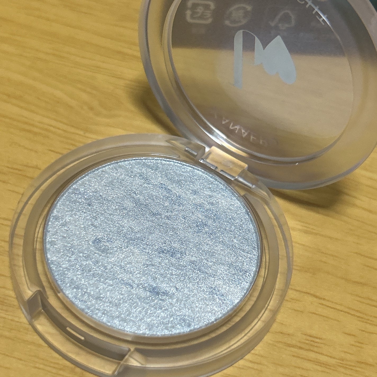 叶えるハイライト/b idol/パウダーハイライトを使ったクチコミ(2枚目)