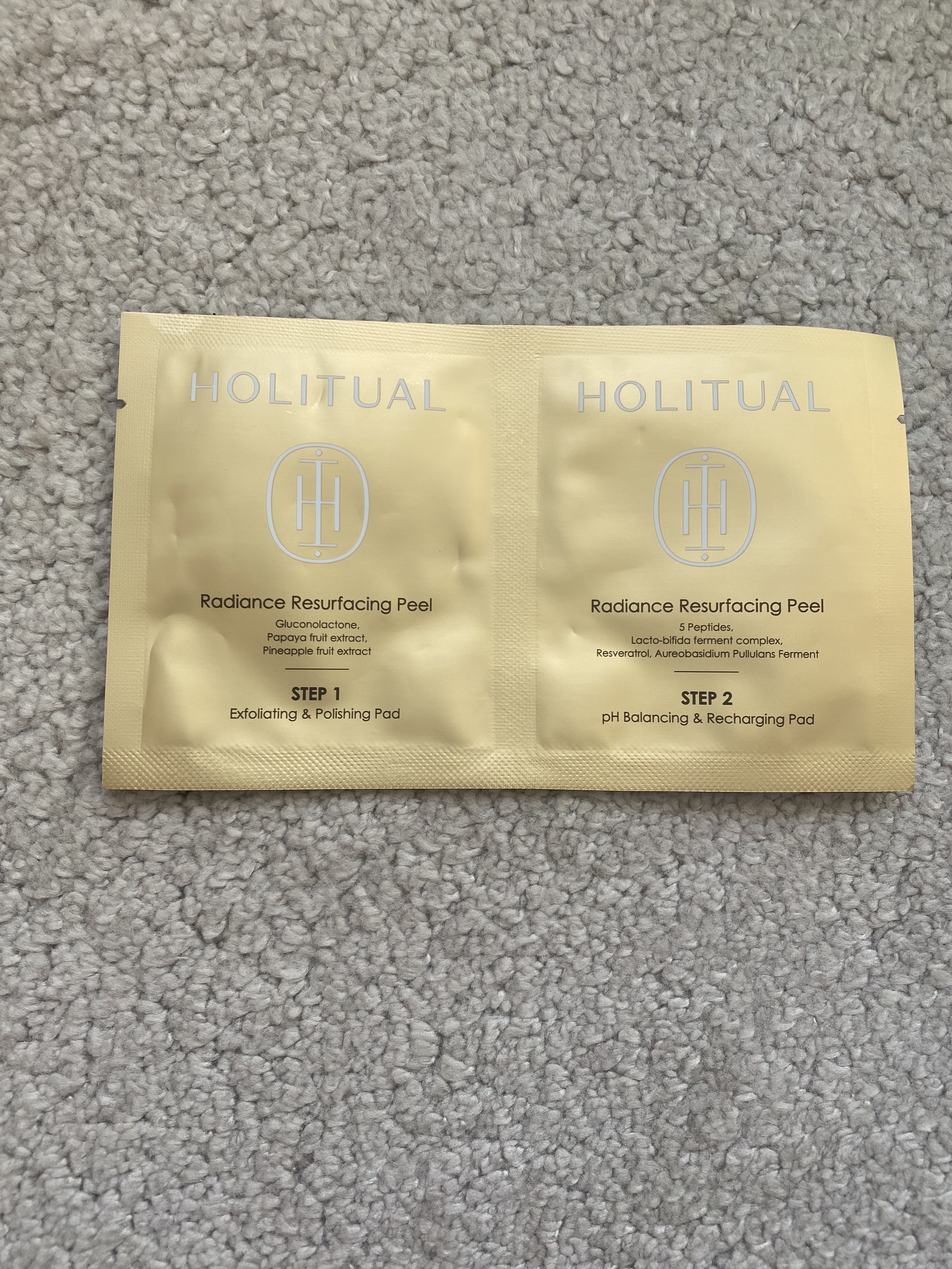 ラディアンスリサーフェシングピール/HOLITUAL /ピーリングを使ったクチコミ（2枚目）