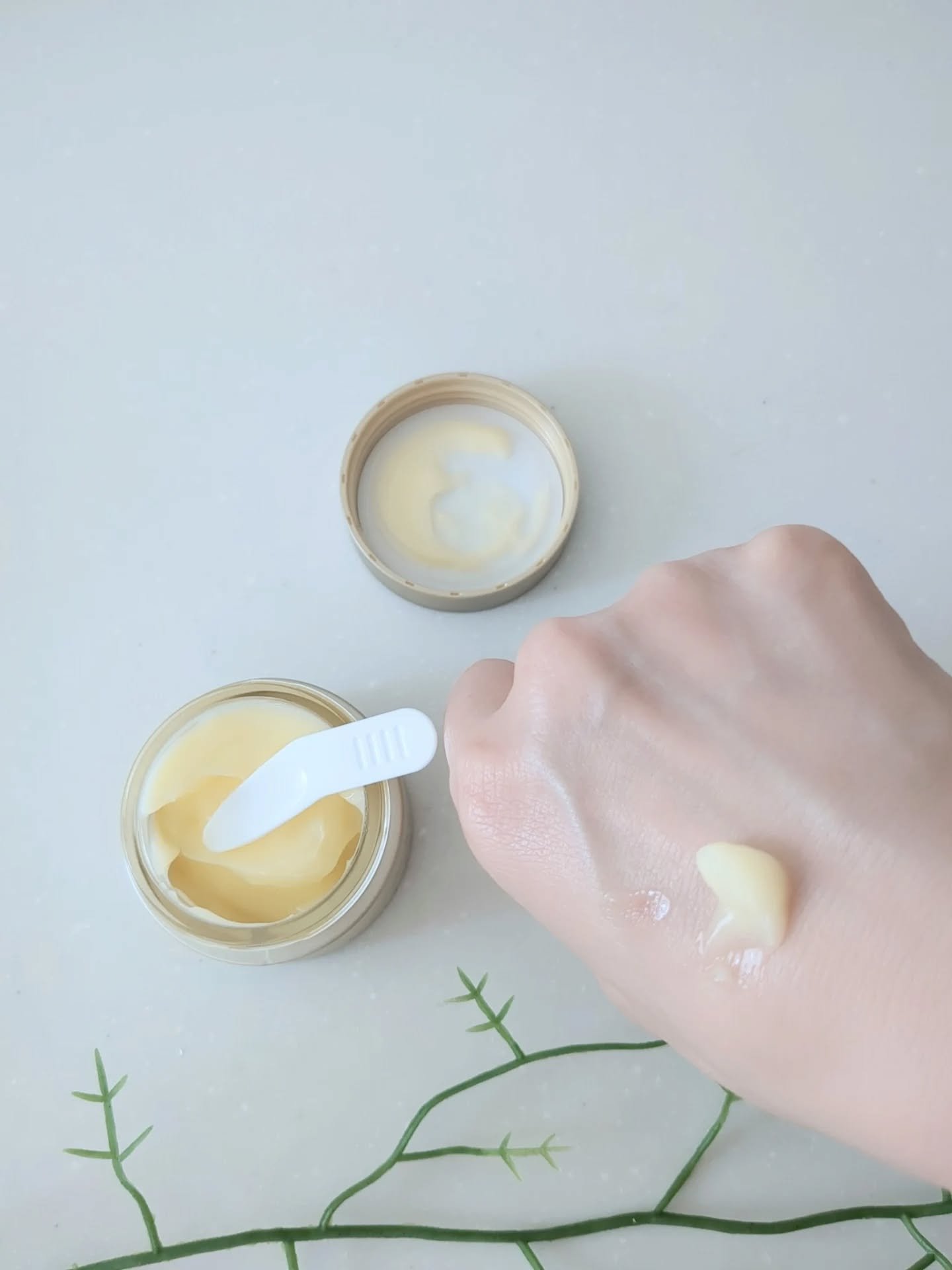 薬用アクアコラーゲンゲル エンリッチリンクルリペア/ドクターシーラボⓇ/フェイスクリームを使ったクチコミ（3枚目）