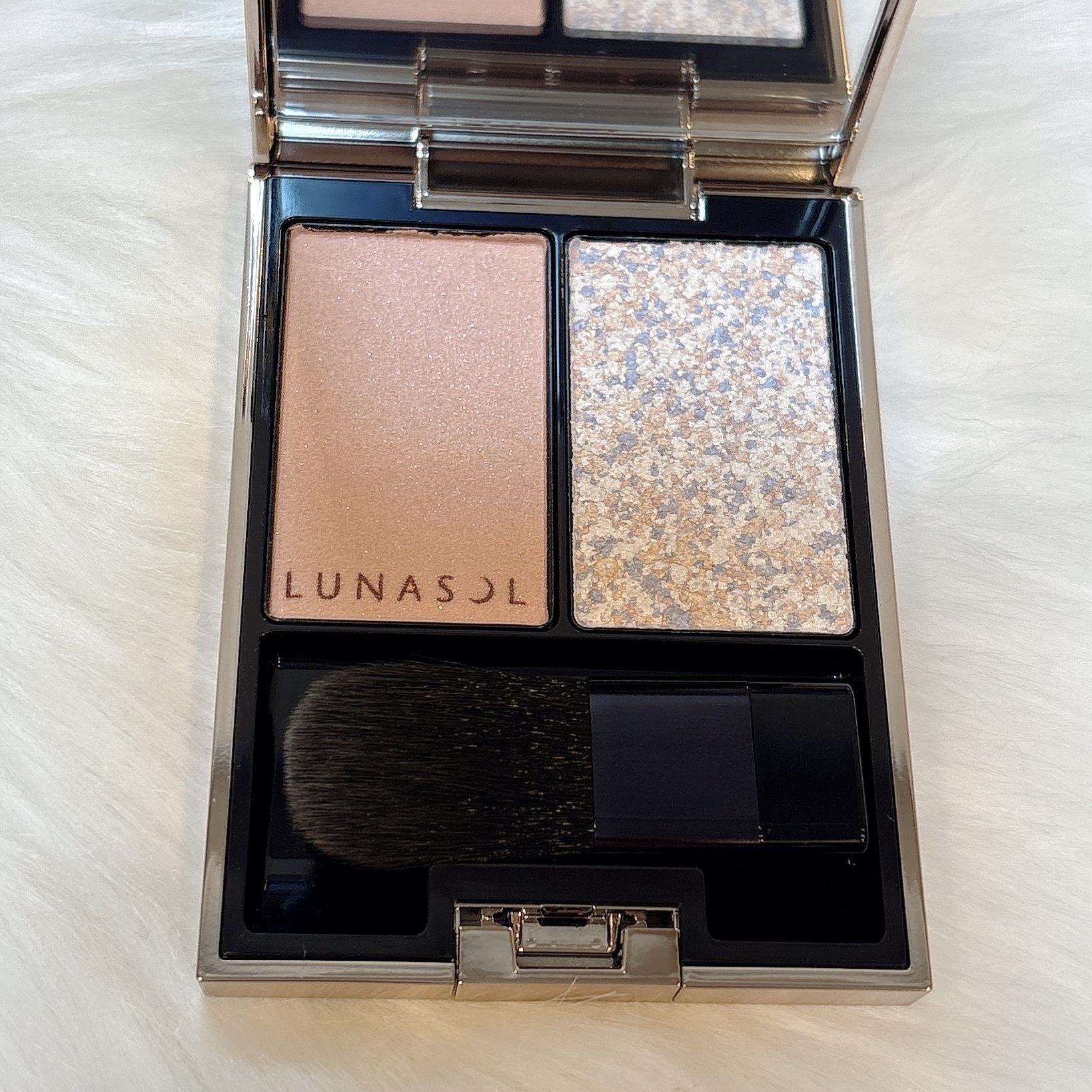 新品 シュリンクそのまま  ルナソル ex10 チーク 2色セットのチーク「ルナソル カラーリンググレイズ EX10」つややかな