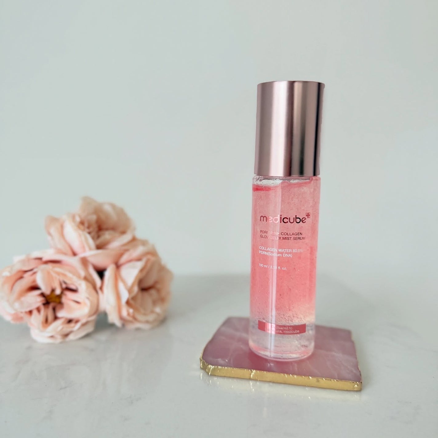 PDRNピンクゼリーセラムミスト/MEDICUBE/美容液を使ったクチコミ(1枚目)