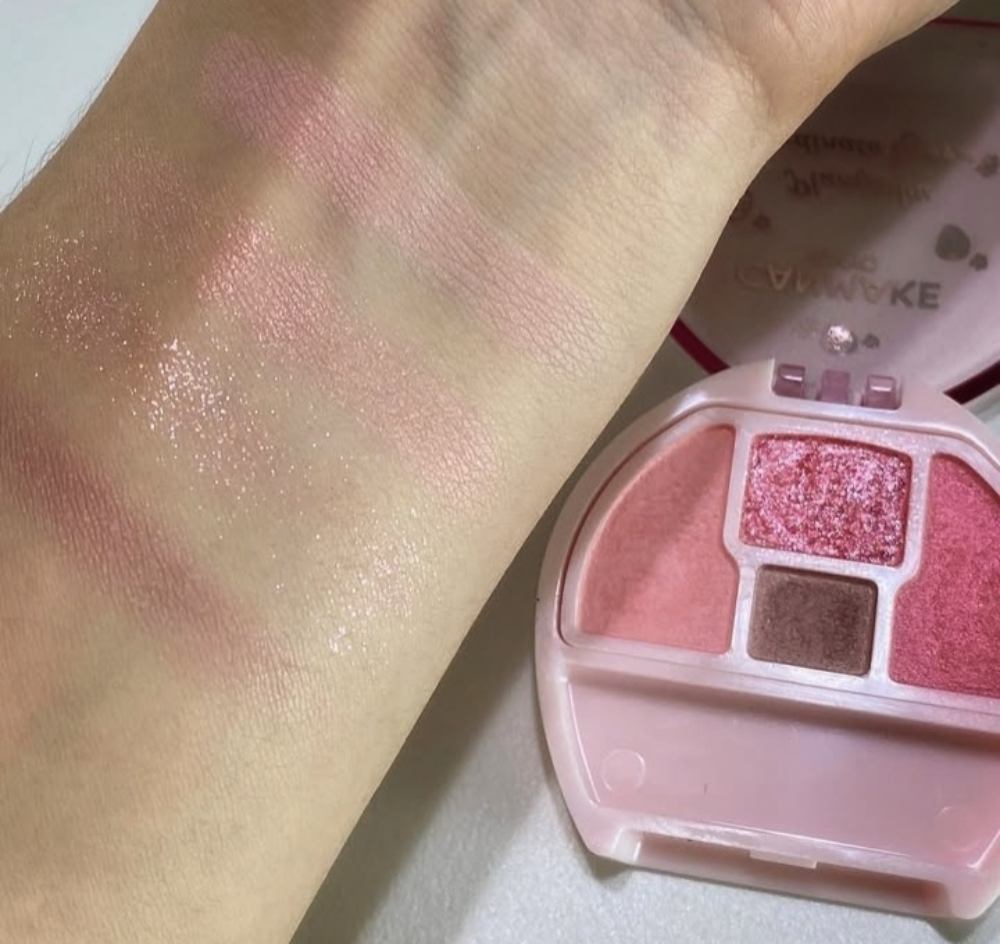 プランぷくコーデアイズ/キャンメイク/パウダーアイシャドウを使ったクチコミ（2枚目）