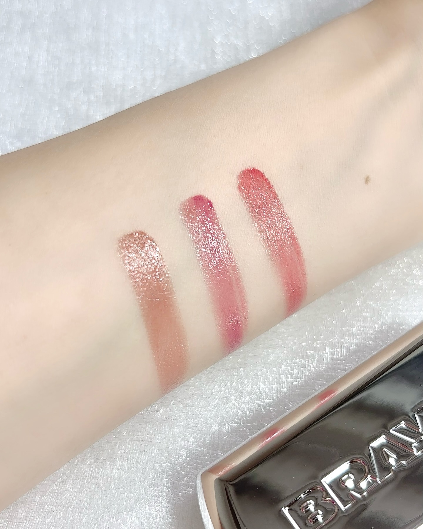 リップスリークミニ/BRAYE/口紅を使ったクチコミ（3枚目）