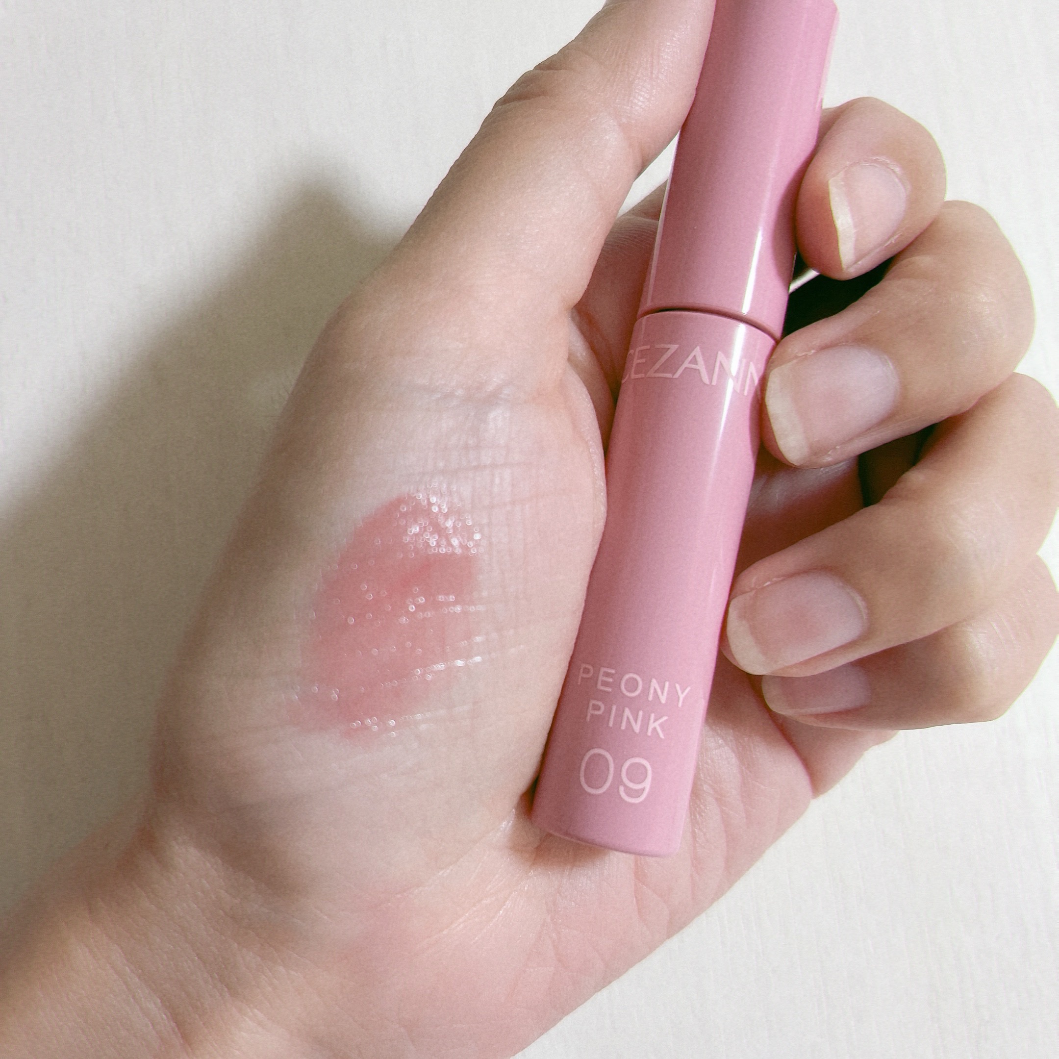 ウォータリーティントリップ/CEZANNE/リップティントを使ったクチコミ（2枚目）