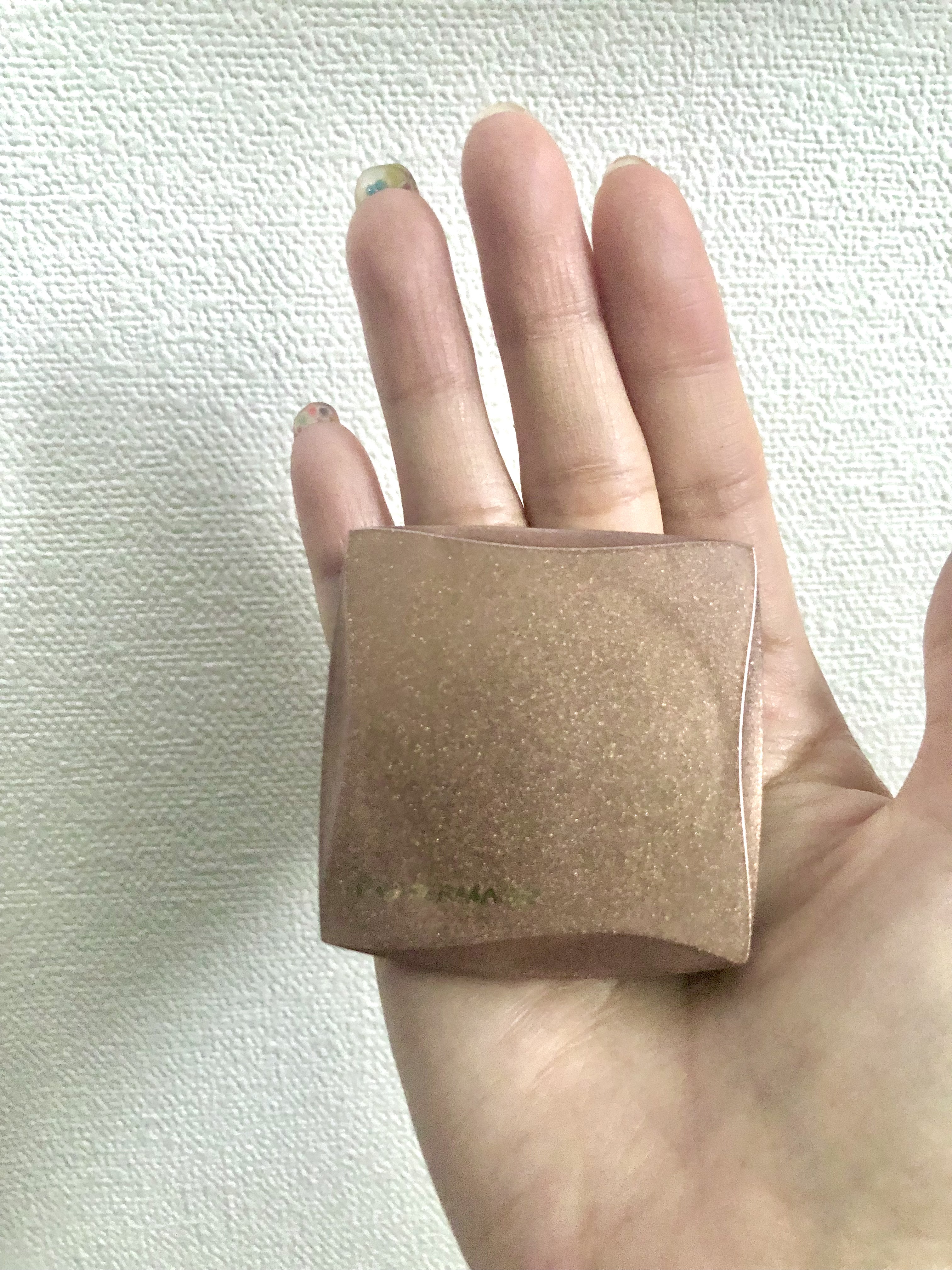 フローレス フィット/COVERMARK/クリーム・エマルジョンファンデーションを使ったクチコミ（1枚目）